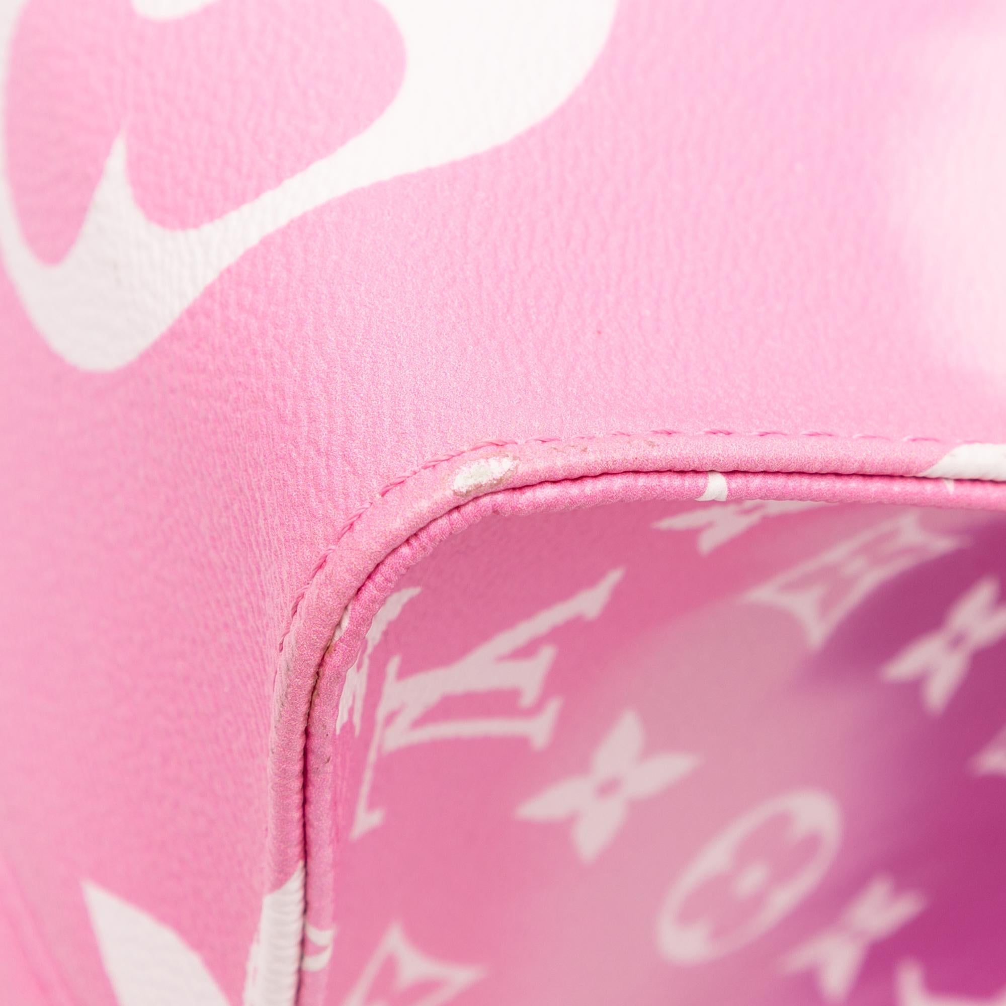 Louis Vuitton Monogram Escale OntheGo GM (SHG-uo21Fw)