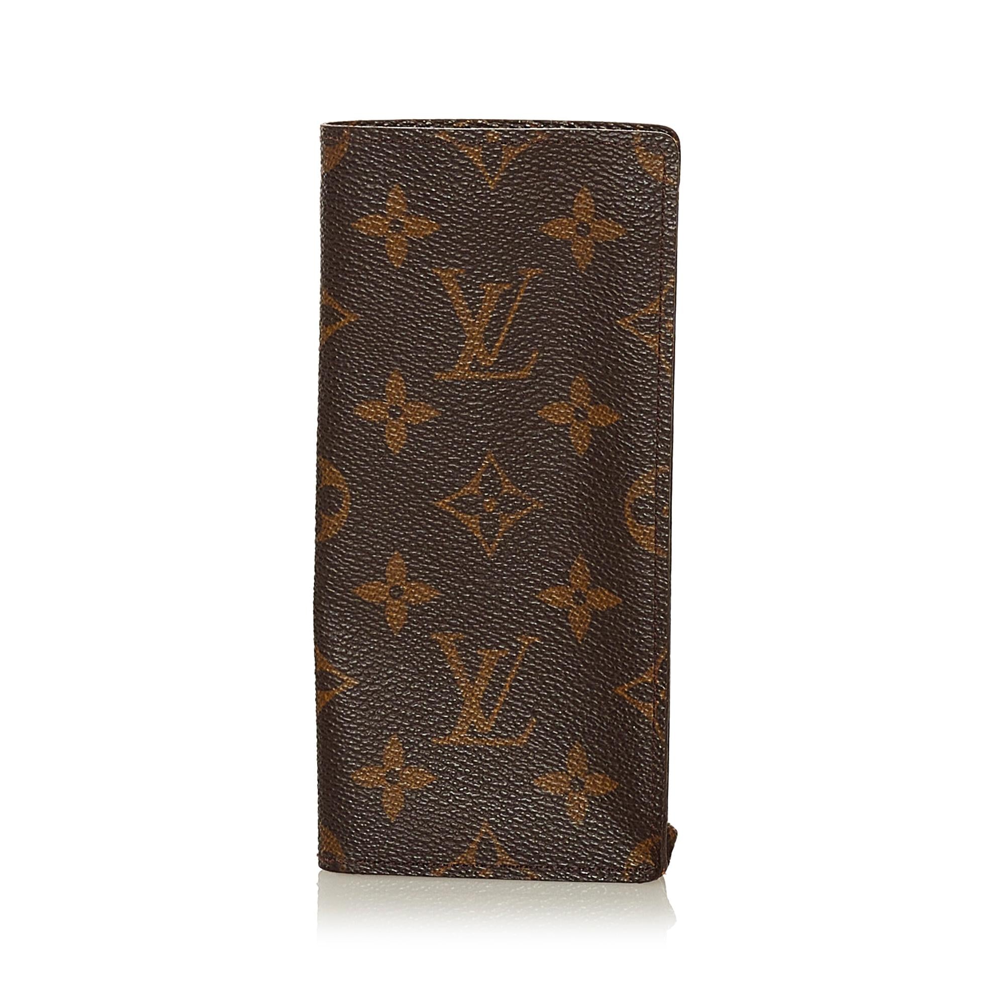 Louis Vuitton Monogram Etui a Lunettes Simple Eyeglass Case (SHG-34882)