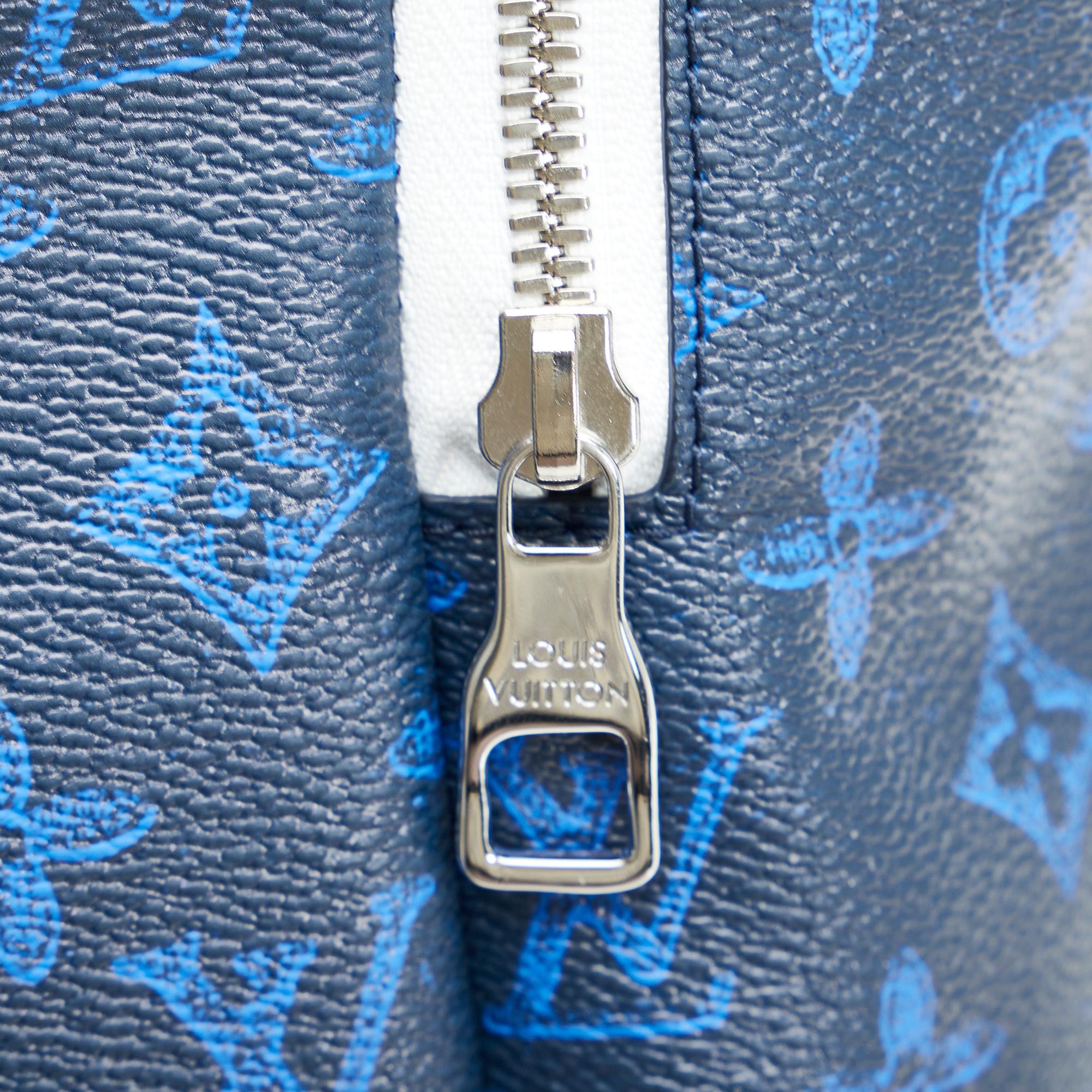 Louis Vuitton Monogram Everyday Discovery Backpack PM (SHG-uv4nrZ)
