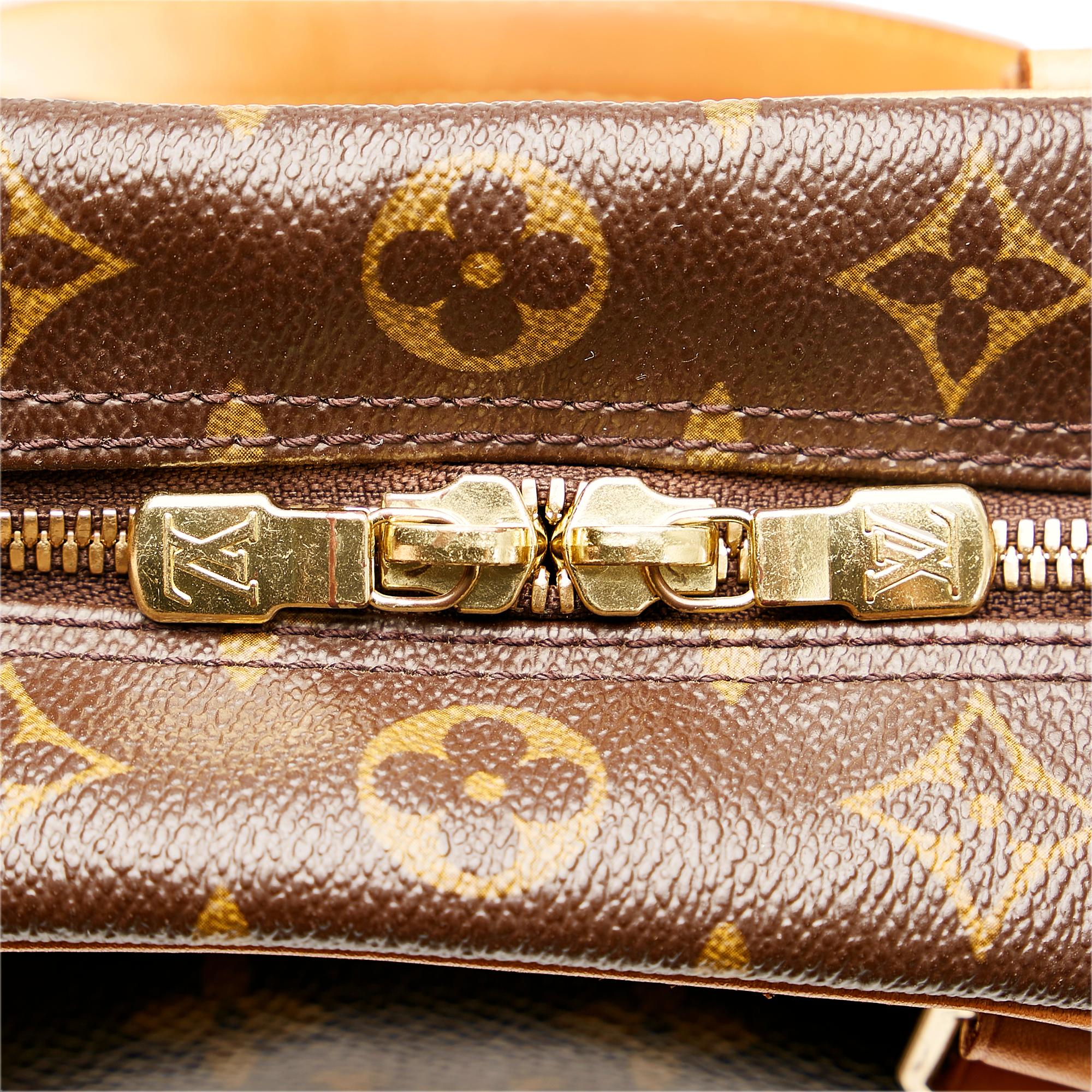 Louis Vuitton Monogram Excentri-Cite (SHG-dz2D0c)