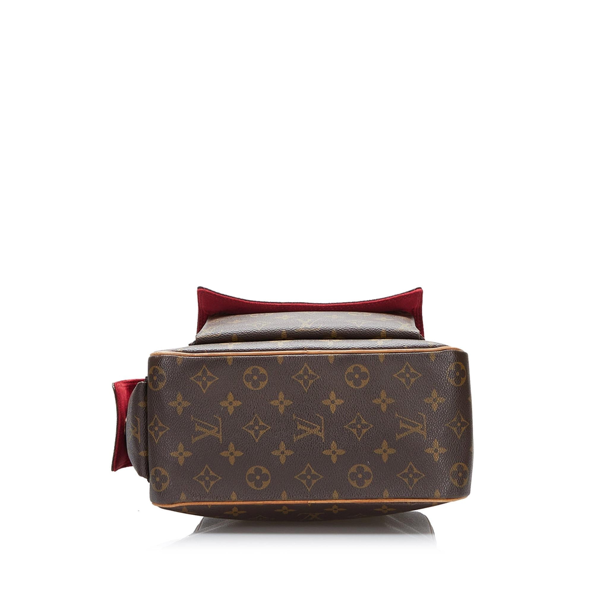 Louis Vuitton Monogram Excentri-Cite (SHG-Irm0oC)