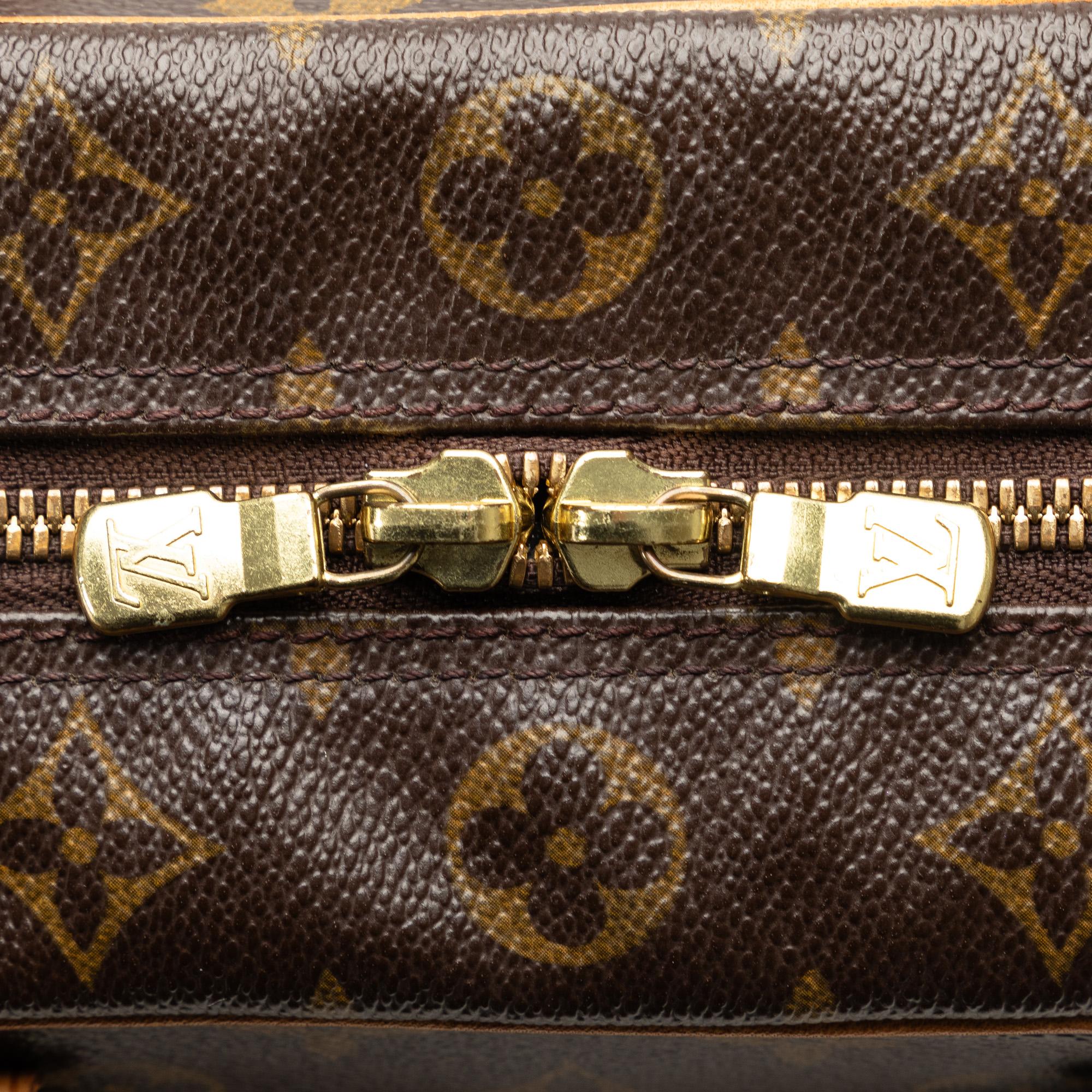 Louis Vuitton Monogram Excentri-Cite (SHG-cXwEKm)