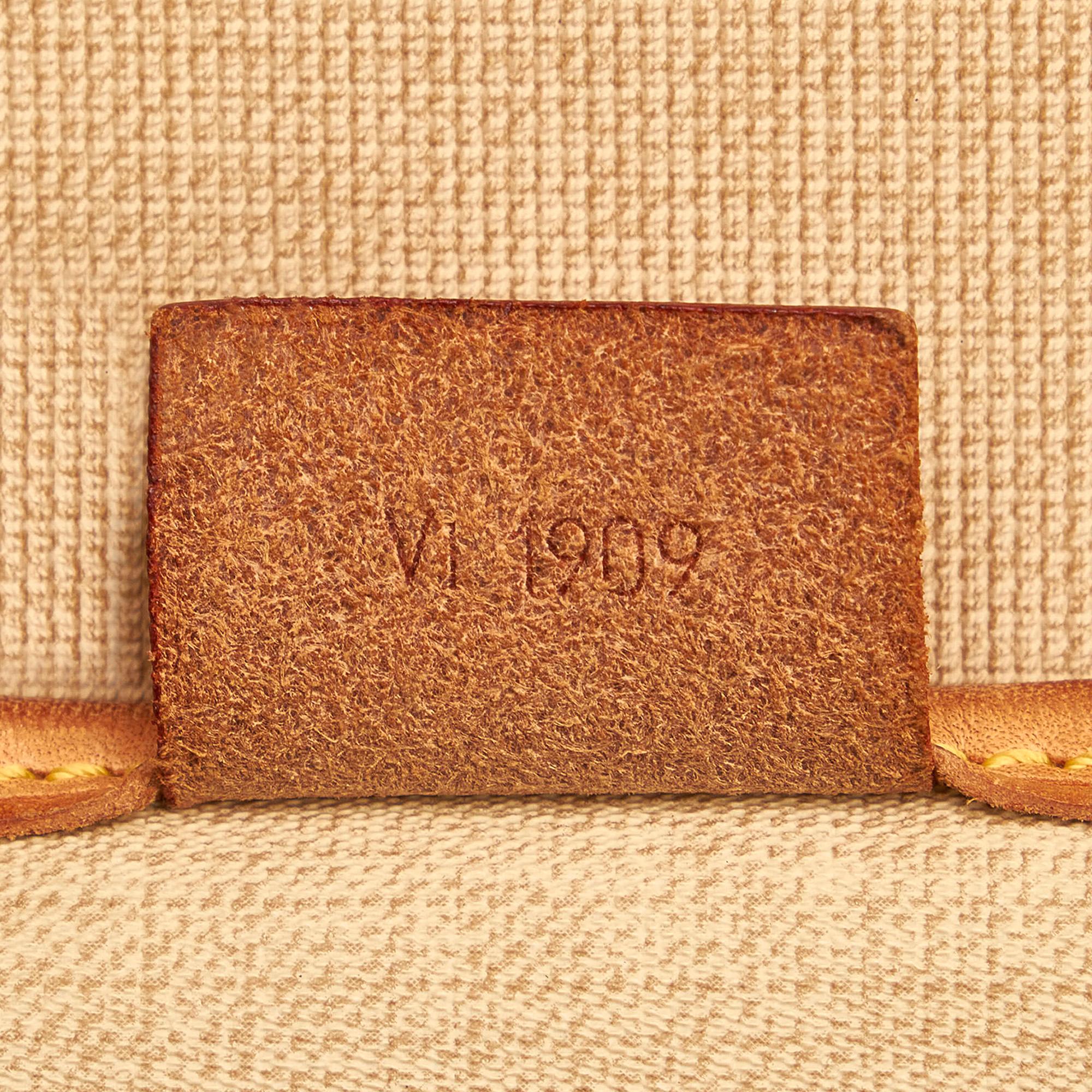Louis Vuitton Monogram Excursion (SHG-28720)