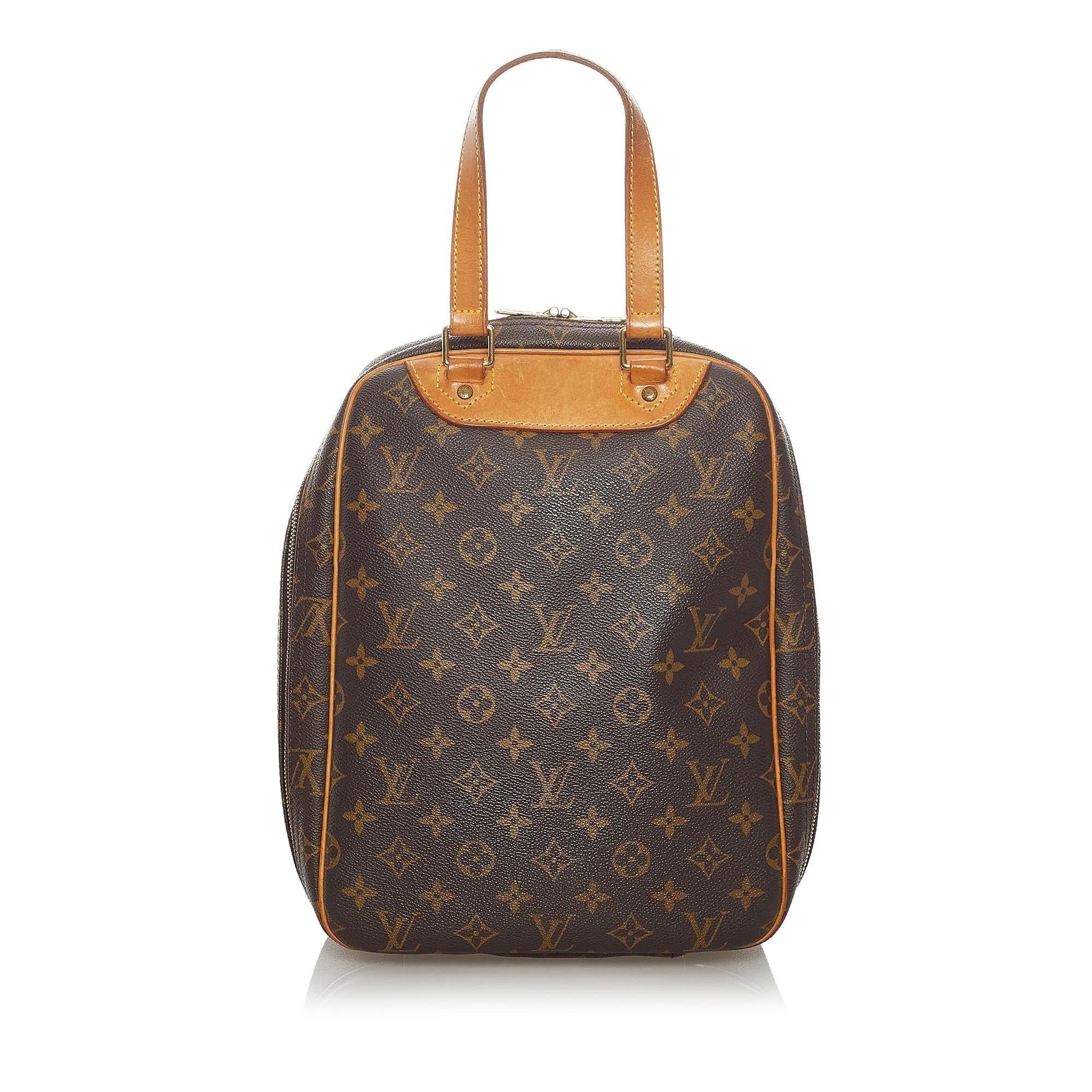 Louis Vuitton Monogram Excursion (SHG-28720)