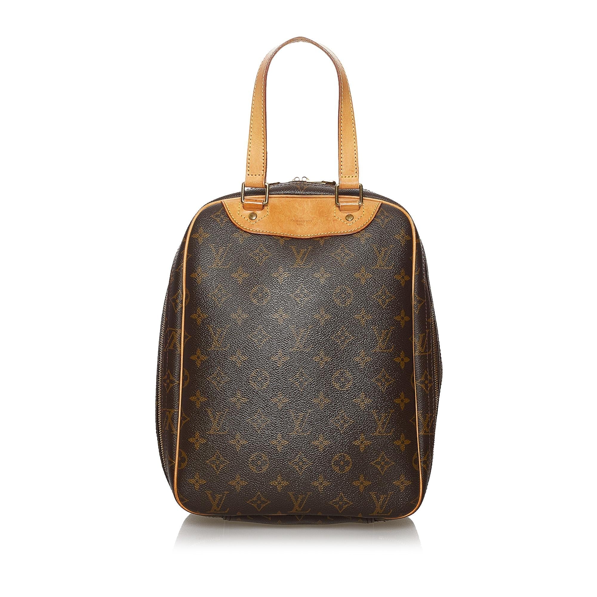 Louis Vuitton Monogram Excursion (SHG-29908)