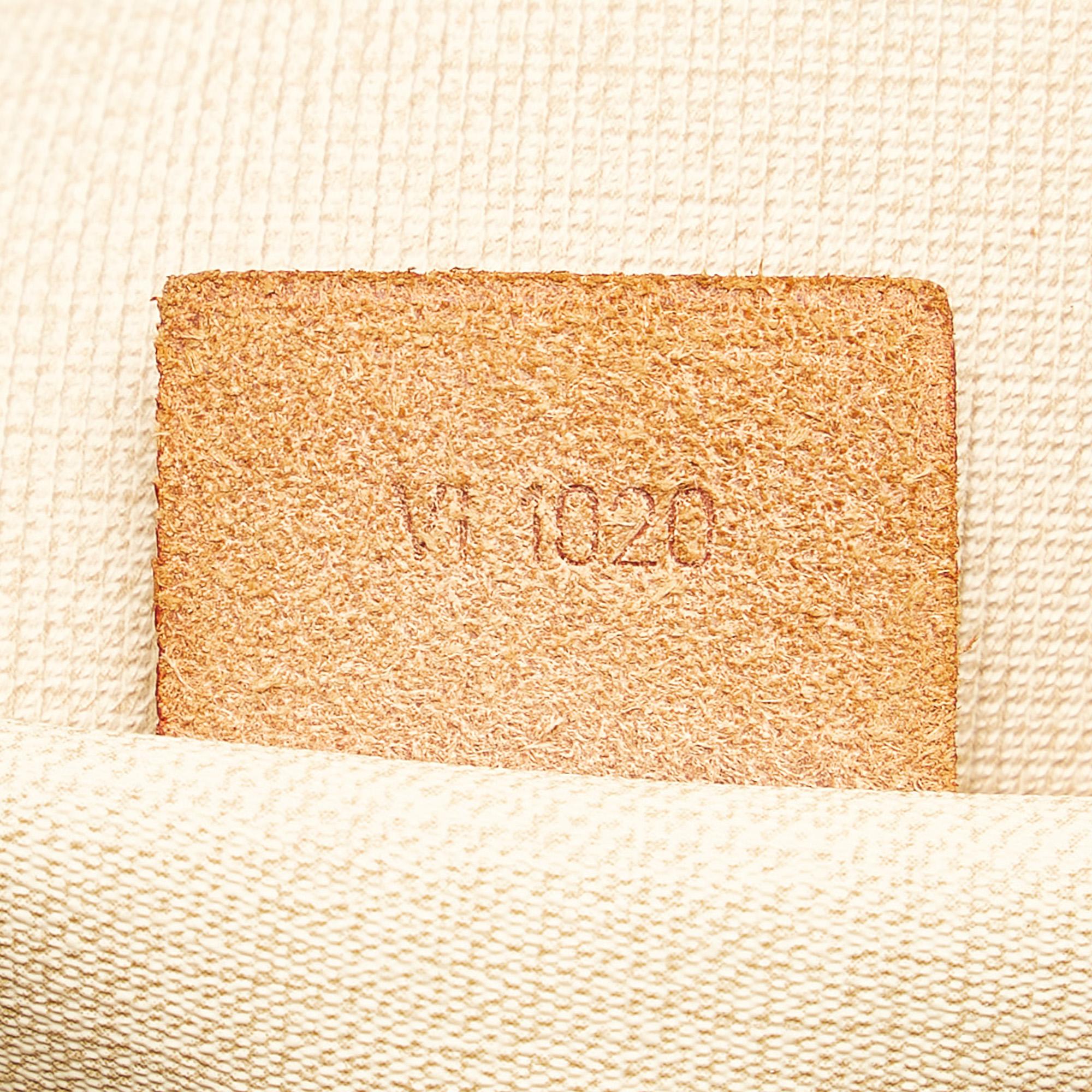 Louis Vuitton Monogram Excursion (SHG-30566)