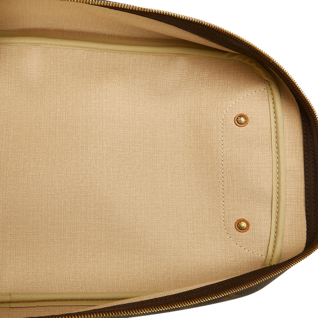 Louis Vuitton Monogram Excursion (SHG-32560)