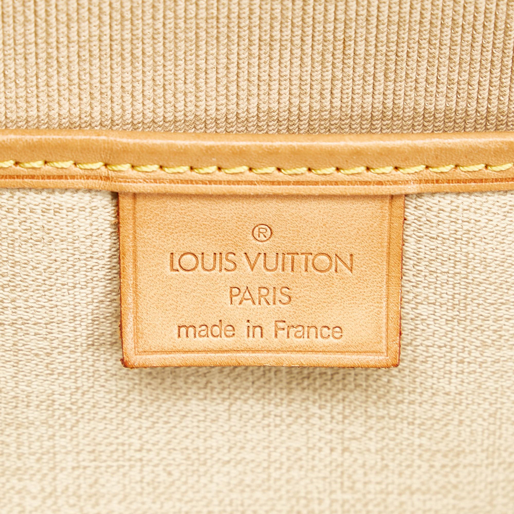 Louis Vuitton Monogram Excursion (SHG-jb1FEQ)