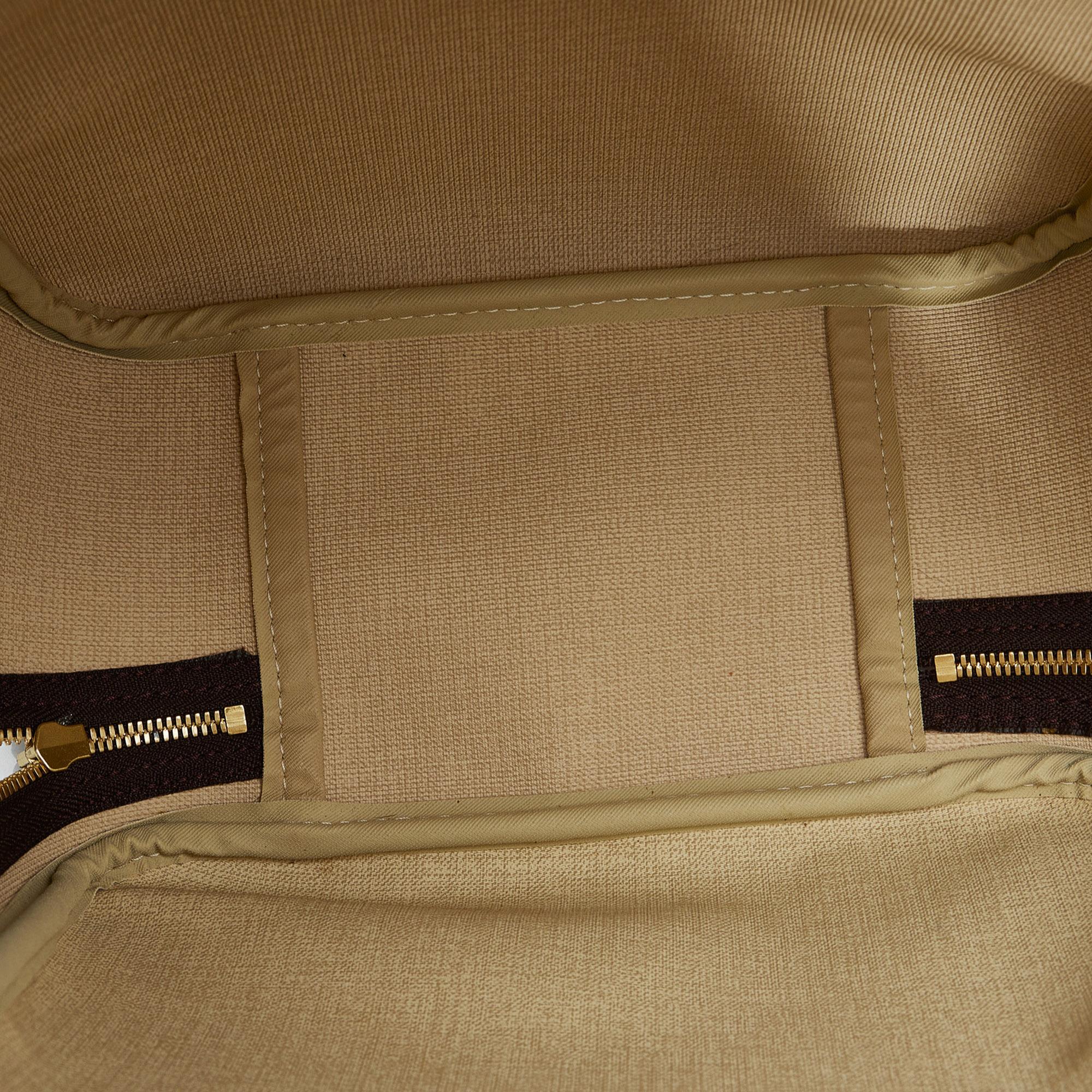 Louis Vuitton Monogram Excursion (SHG-OnImU5)