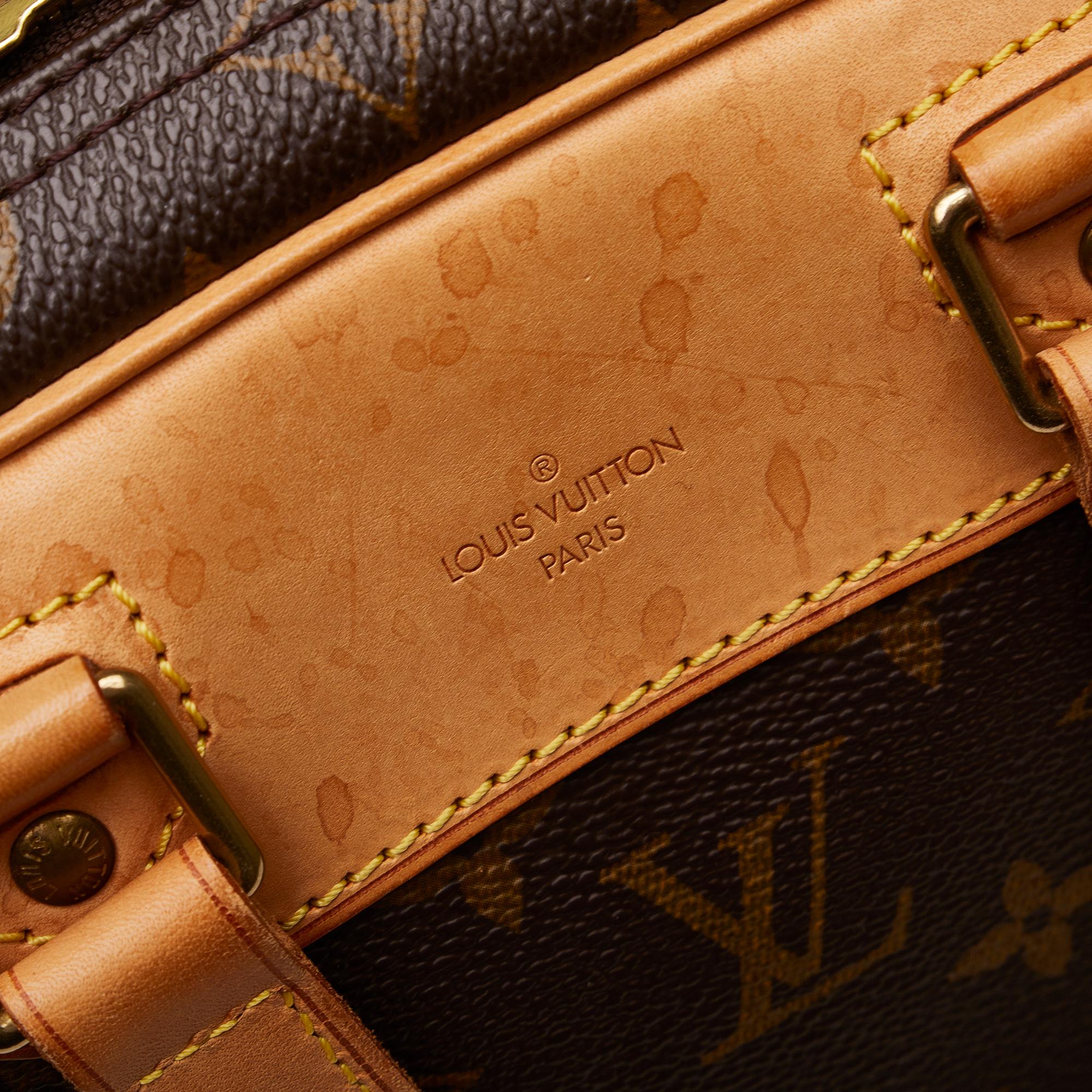 Louis Vuitton Monogram Excursion (SHG-Od6NsV)