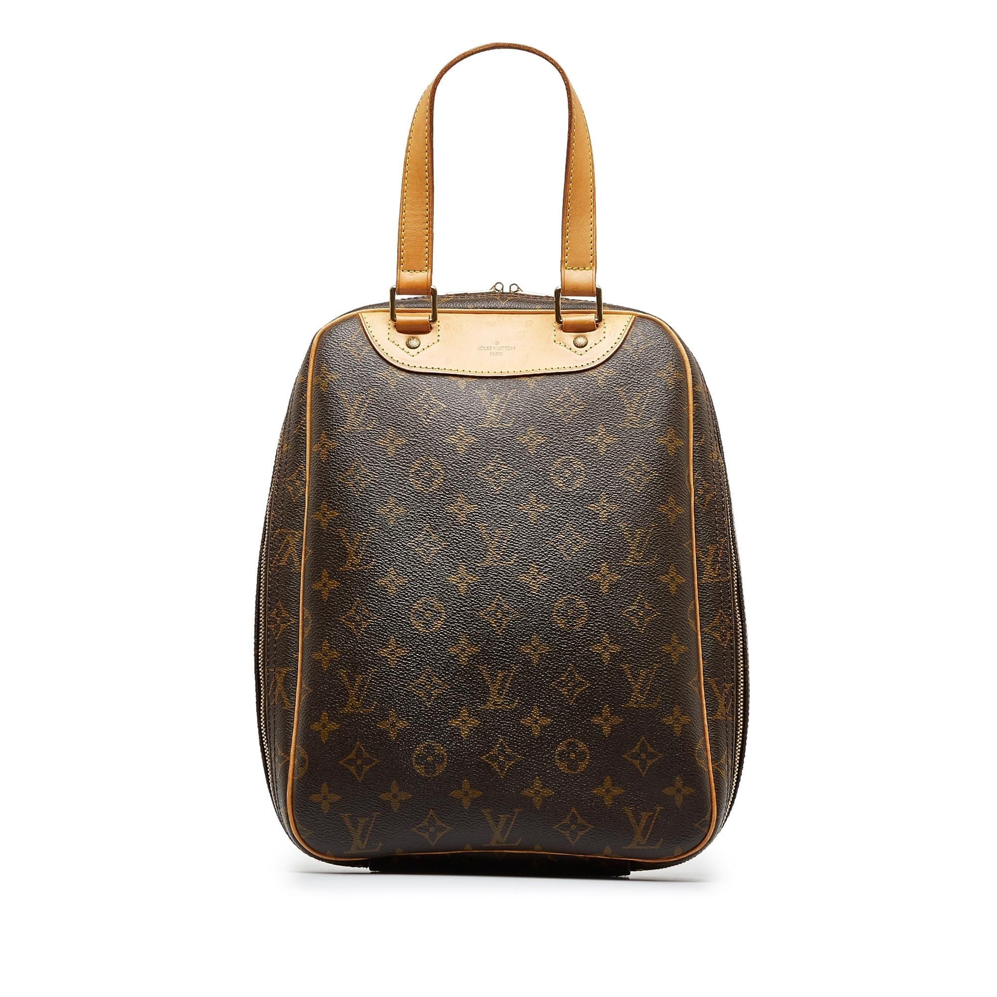 Louis Vuitton Monogram Excursion (SHG-Od6NsV)
