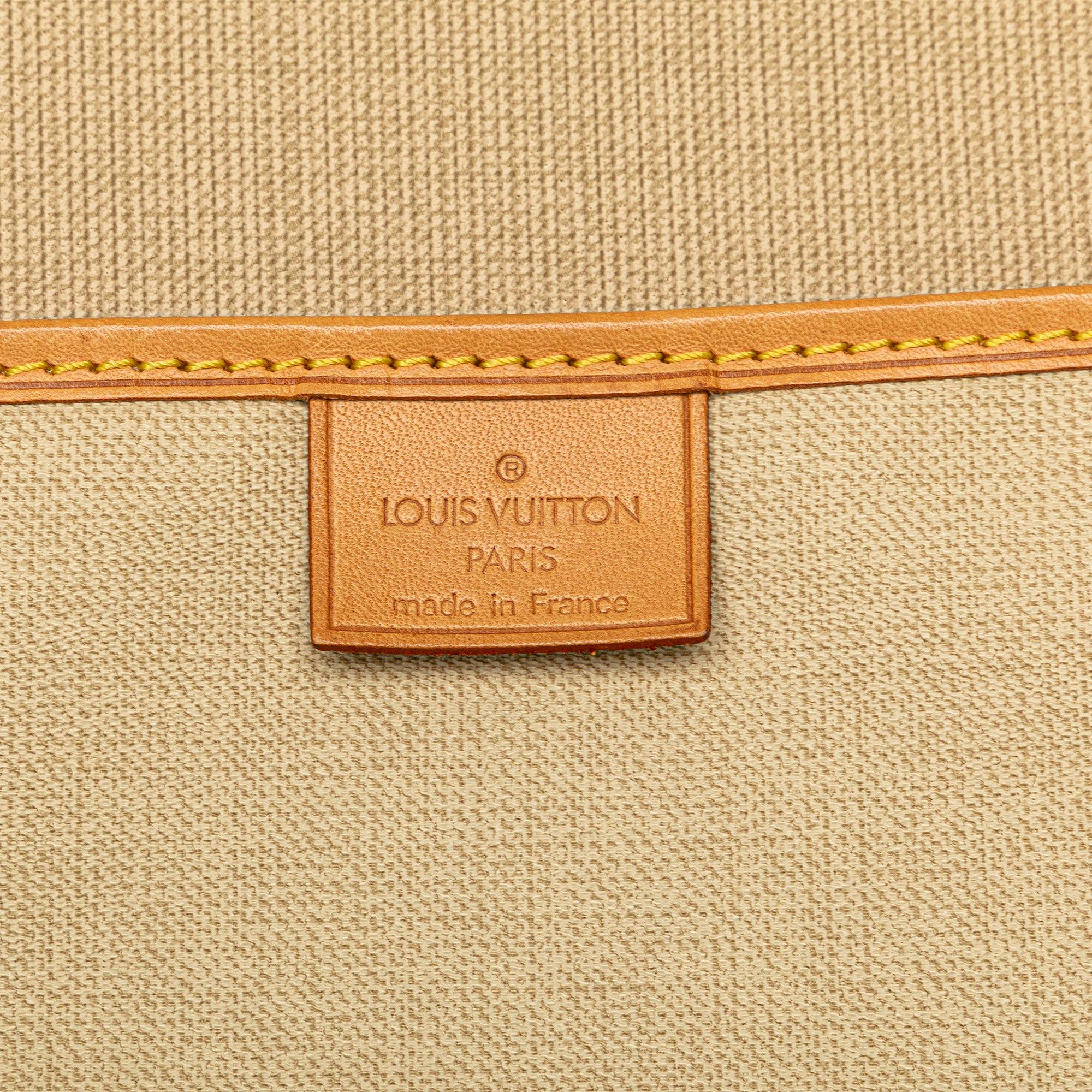 Louis Vuitton Monogram Excursion (SHG-d3FgrV)