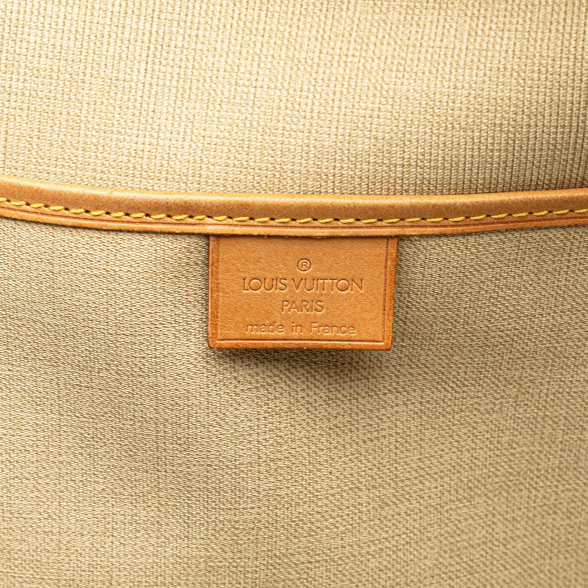 Louis Vuitton Monogram Excursion