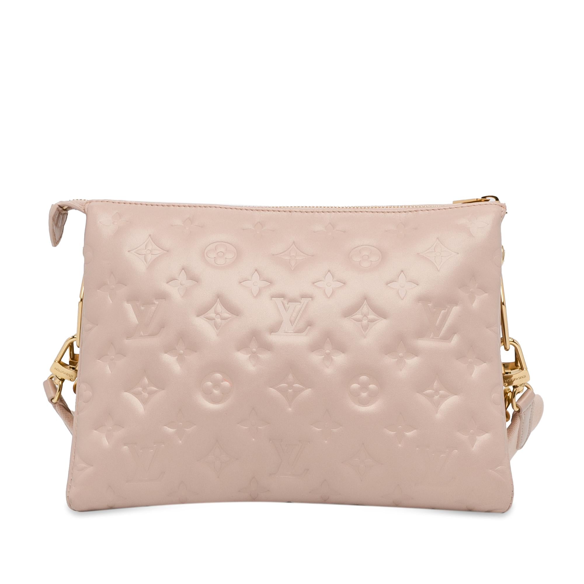 Louis Vuitton Monogram Fall In Love Coussin PM (SHG-5C5qm1)
