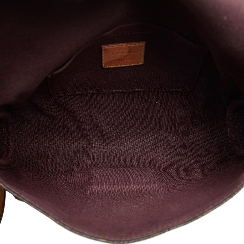 Louis Vuitton Monogram Favorite MM (SHG-CTo8Ry)