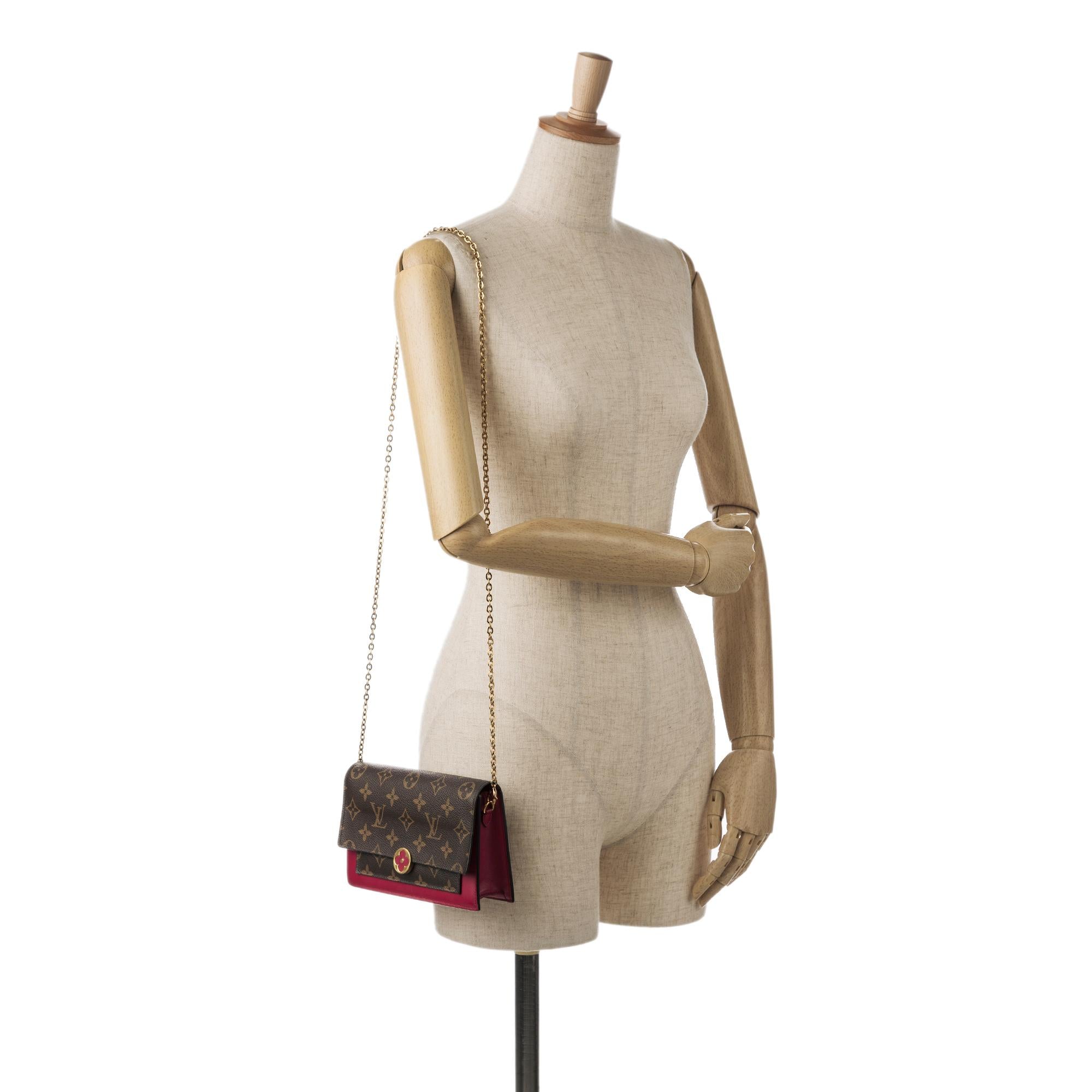 Louis Vuitton Monogram Flore Wallet On Chain (SHG-xvtwWO)
