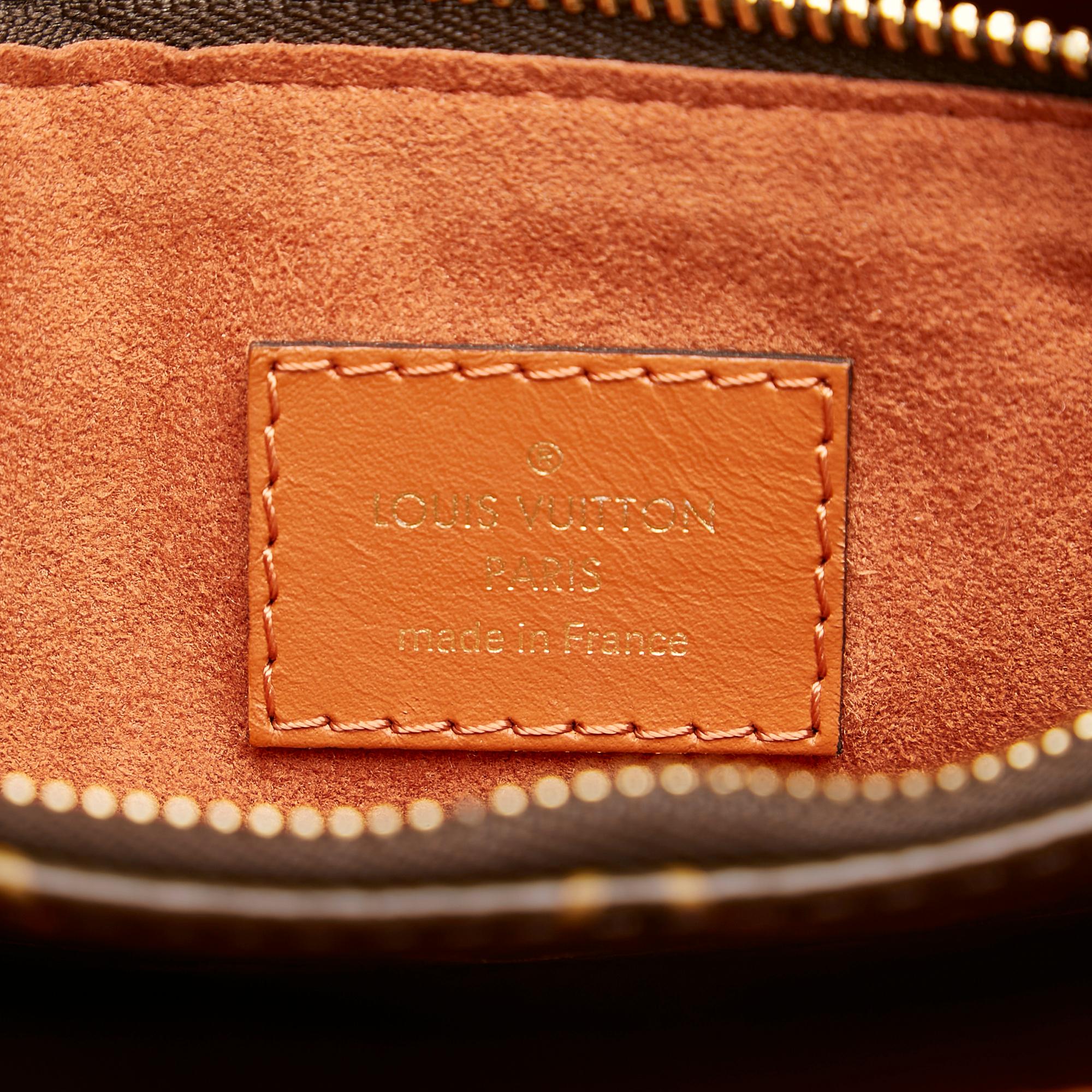 Louis Vuitton Monogram Flower Tote (SHG-35330)