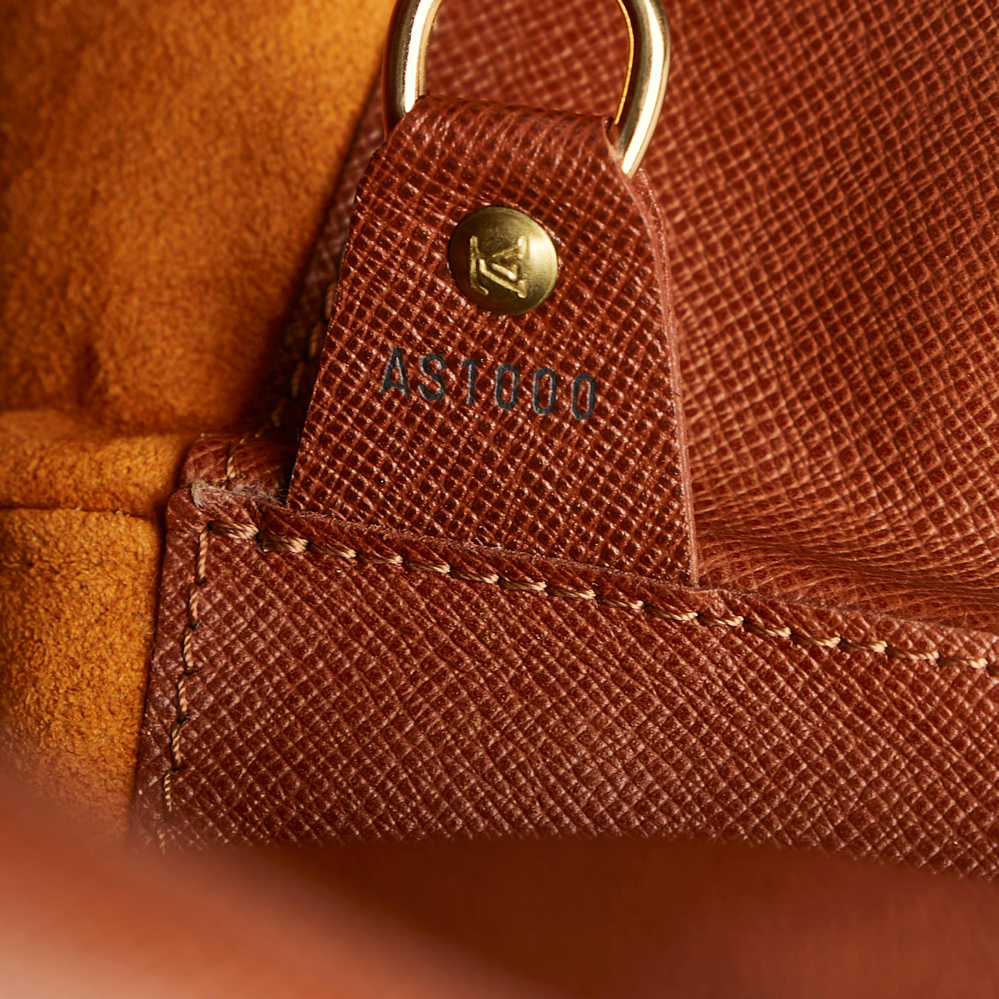 Louis Vuitton Monogram GM Musette Salsa Long Strap (SHG-35573)