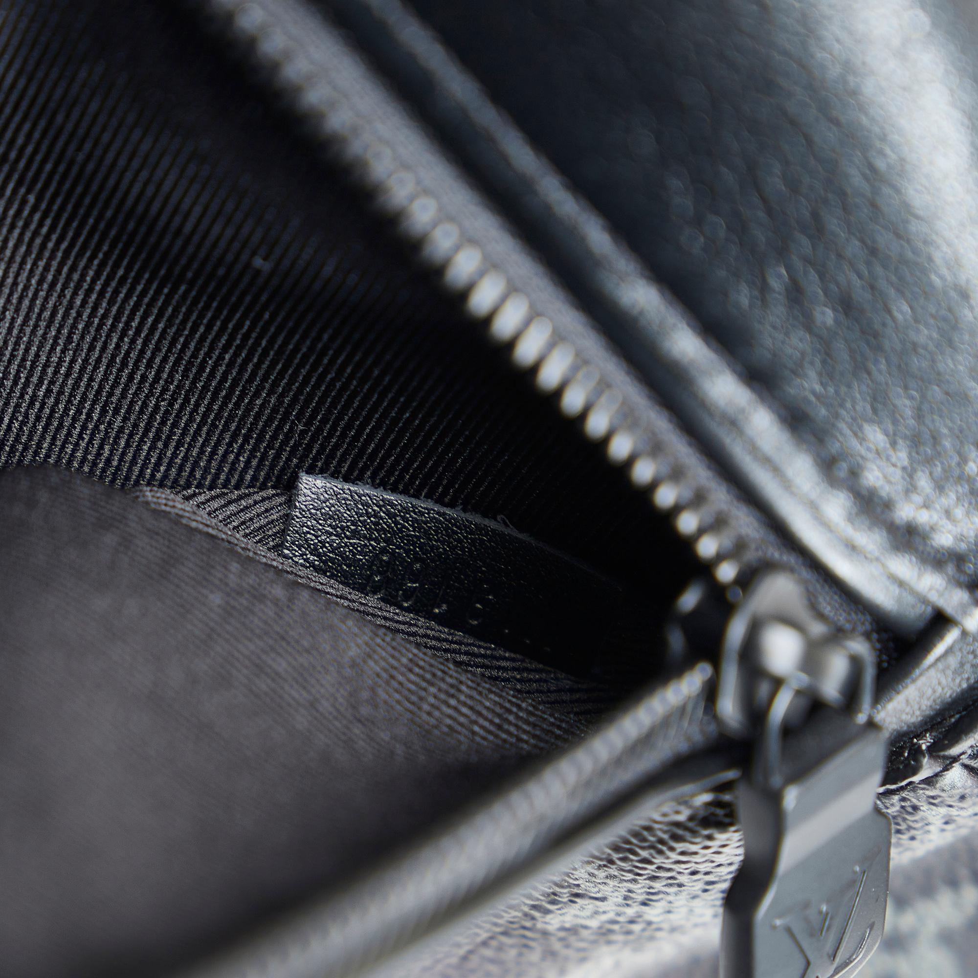 Louis Vuitton Monogram Galaxy Discovery Bumbag