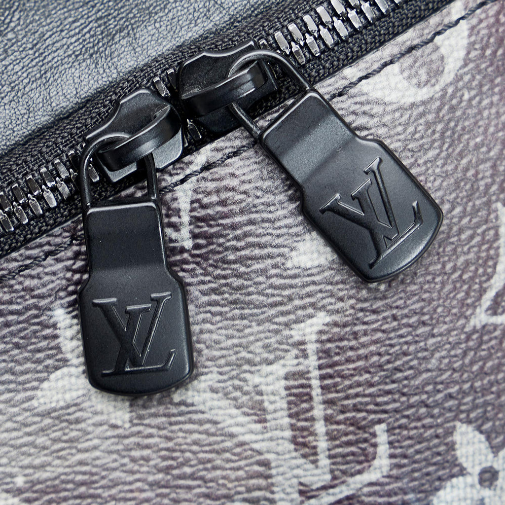 Louis Vuitton Monogram Galaxy Discovery Bumbag