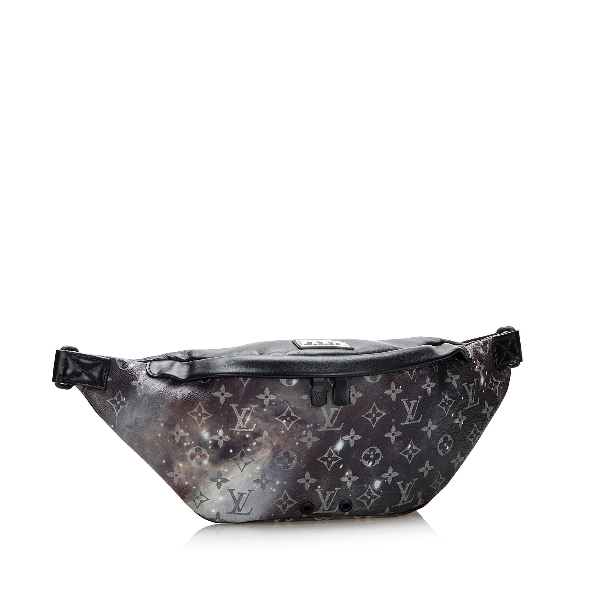 Louis Vuitton Monogram Galaxy Discovery Bumbag