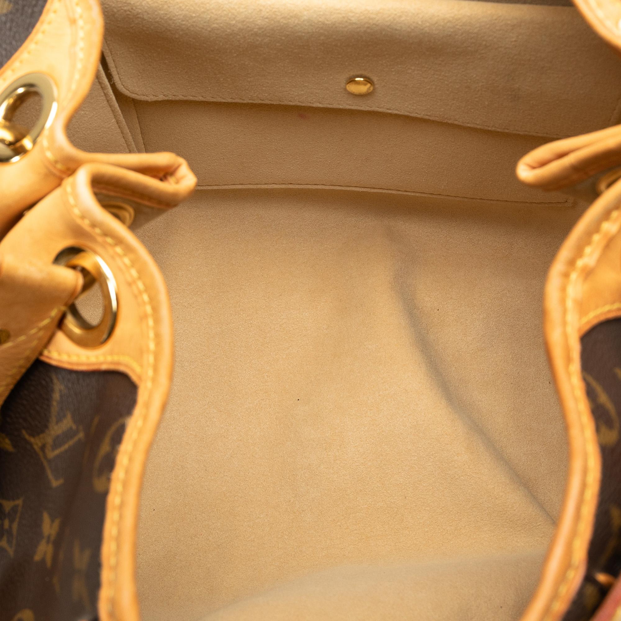 Louis Vuitton Monogram Galliera PM (SHG-uDdgTB)