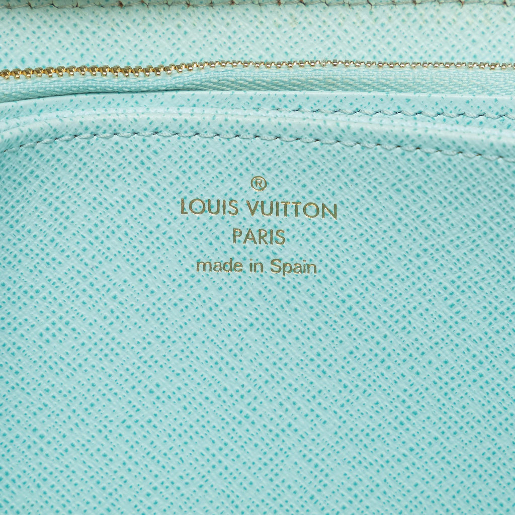 Louis Vuitton Monogram Giant By The Pool Zippy Wallet