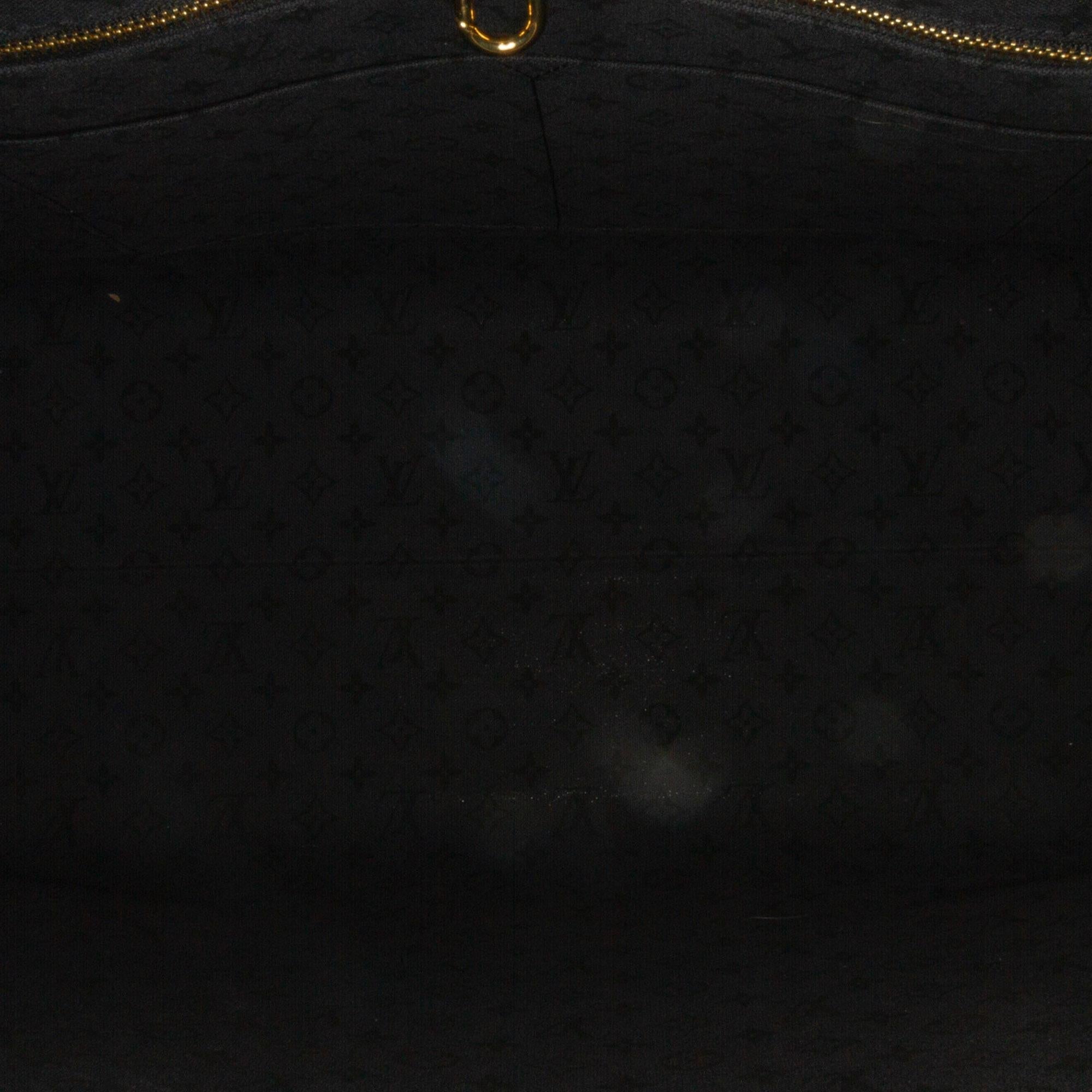 Louis Vuitton Monogram Giant Crafty Onthego GM (SHG-8mthJ2)
