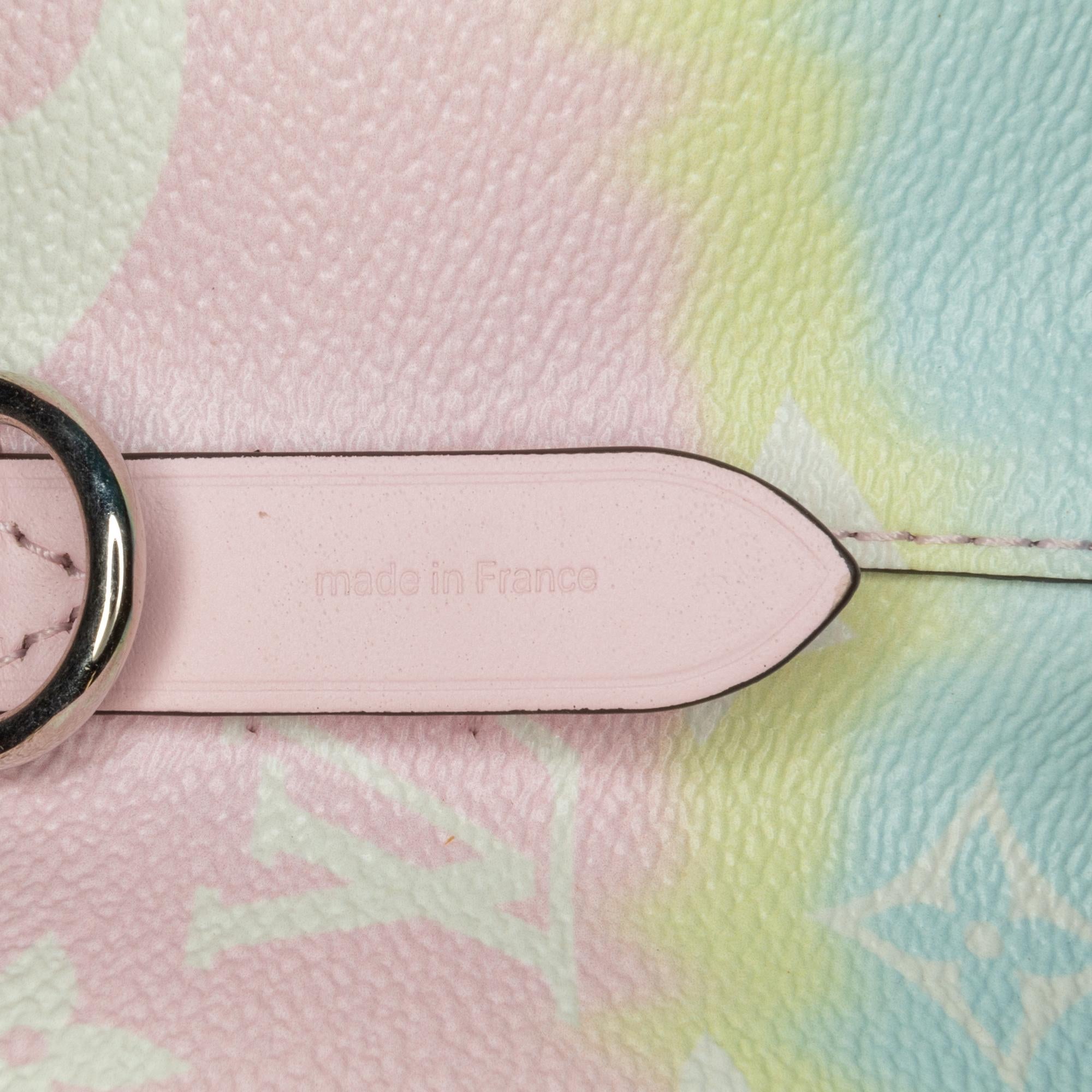 Louis Vuitton Monogram Giant Escale Pastel NeoNoe MM (SHG-Qtx7ld)