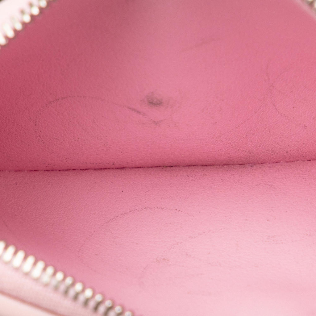 Louis Vuitton Monogram Giant Escale Victorine (SHG-4Vfdre)