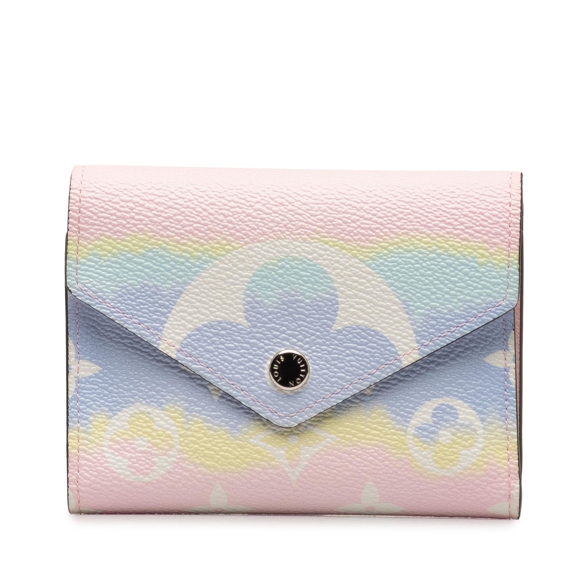 Louis Vuitton Monogram Giant Escale Victorine (SHG-4Vfdre)