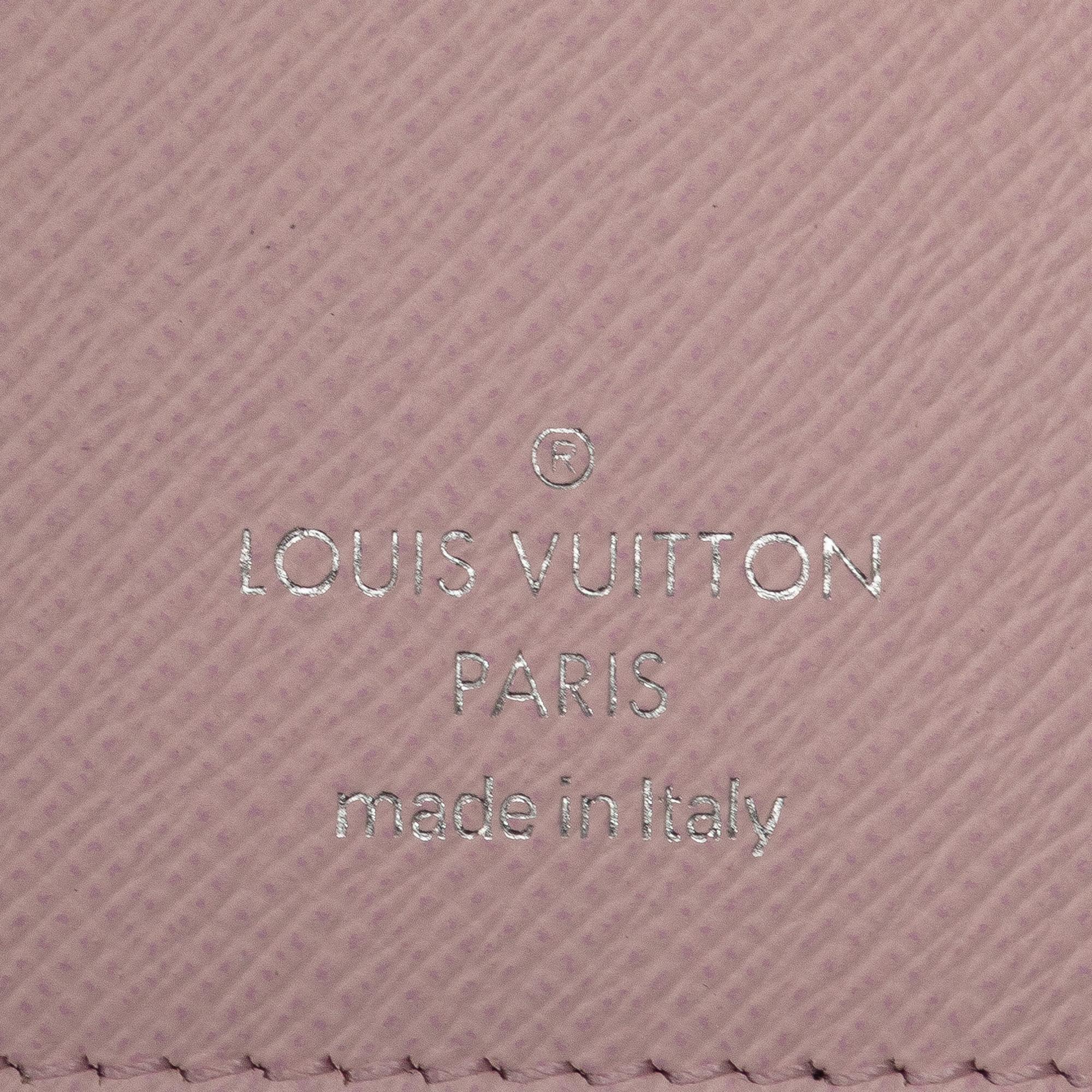 Louis Vuitton Monogram Giant Escale Victorine