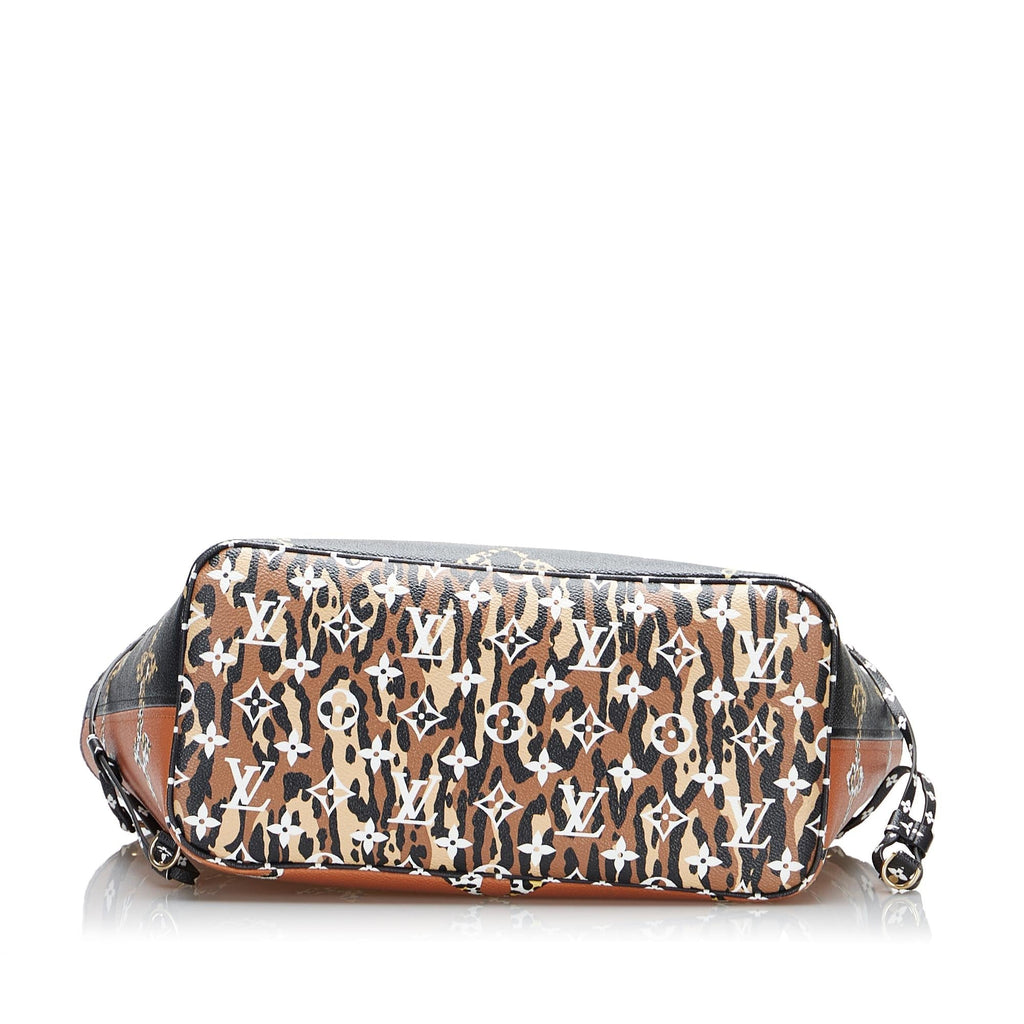 Louis Vuitton Monogram Giant Jungle Neverfull MM (SHG-4HIPD2)