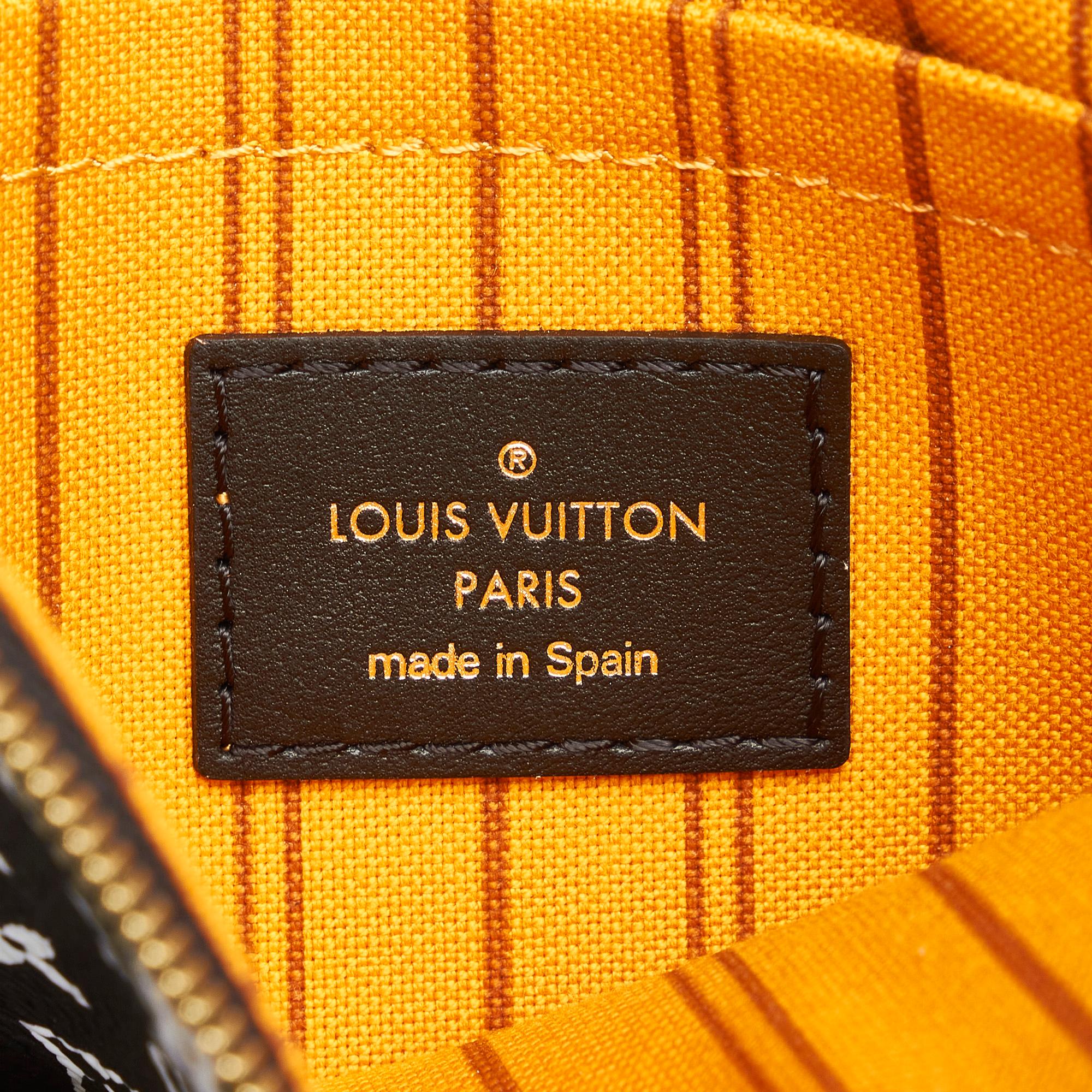 Louis Vuitton Monogram Giant Jungle Neverfull MM (SHG-4HIPD2)