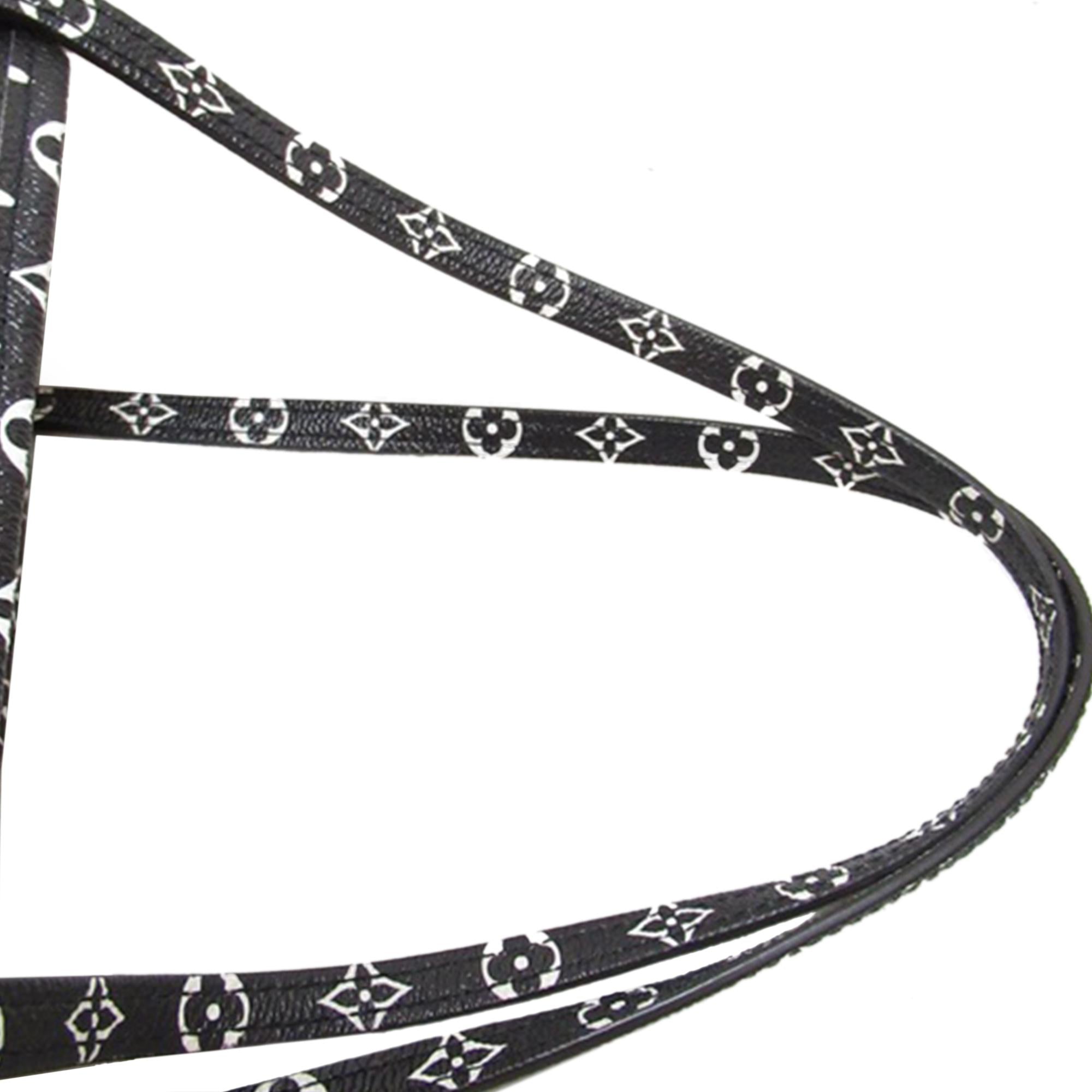 Louis Vuitton Monogram Giant Jungle Neverfull MM (SHG-D9YBjp)