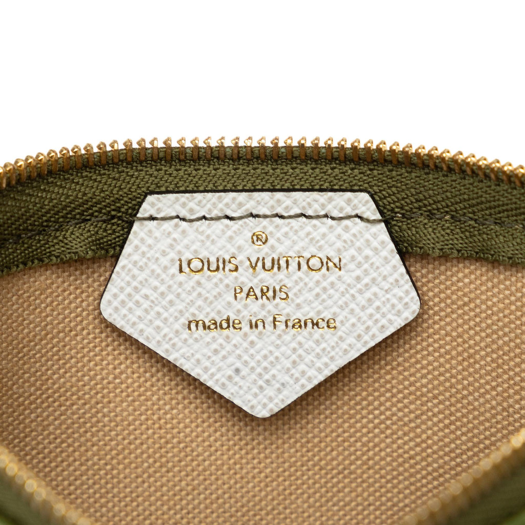 Louis Vuitton Monogram Giant Micro Pochette Accessoires