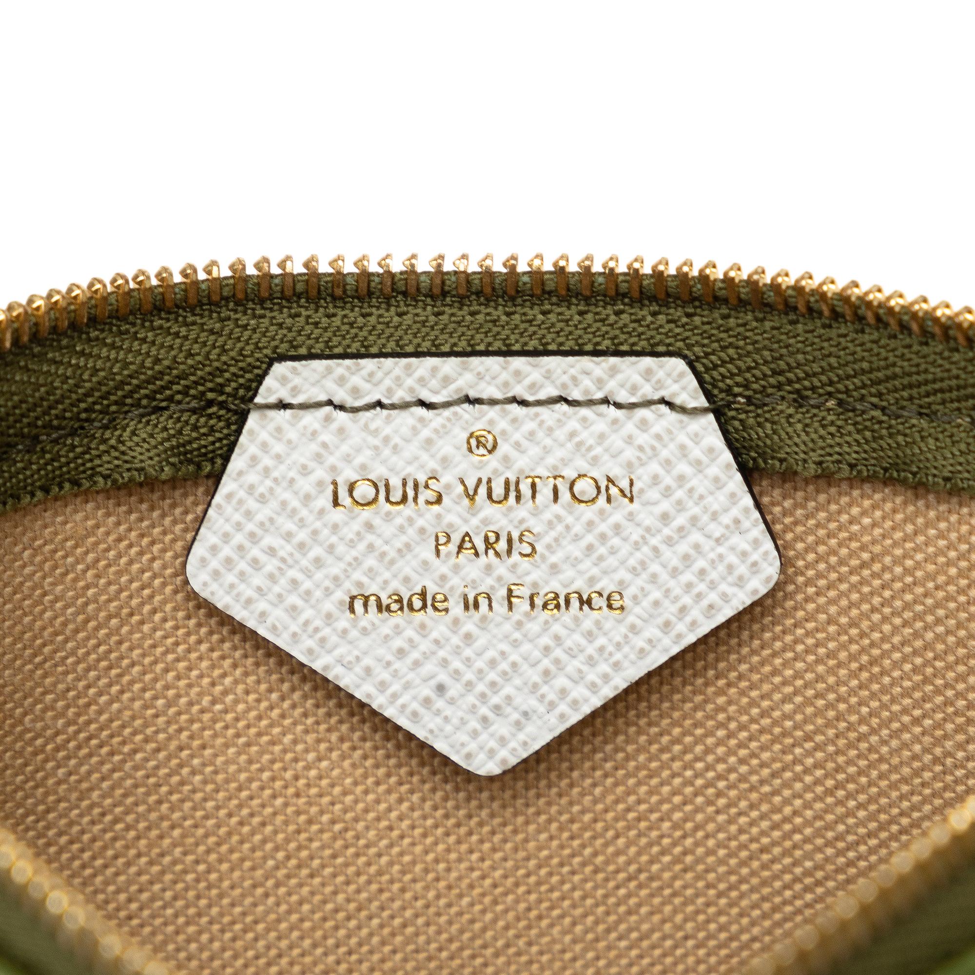 Louis Vuitton Monogram Giant Micro Pochette Accessoires