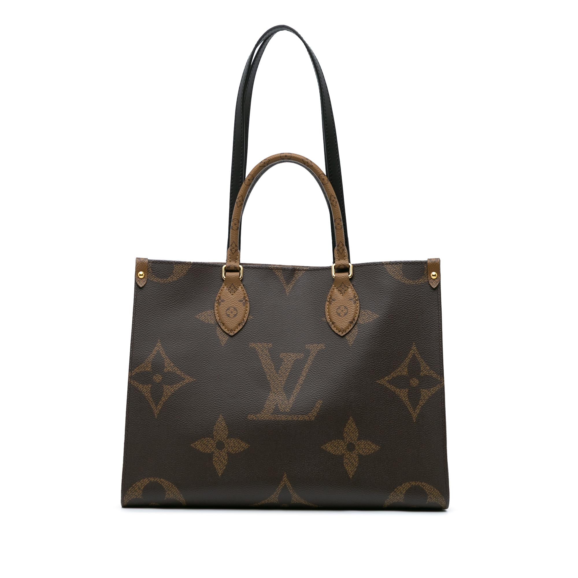Louis Vuitton Monogram Giant OnTheGo MM
