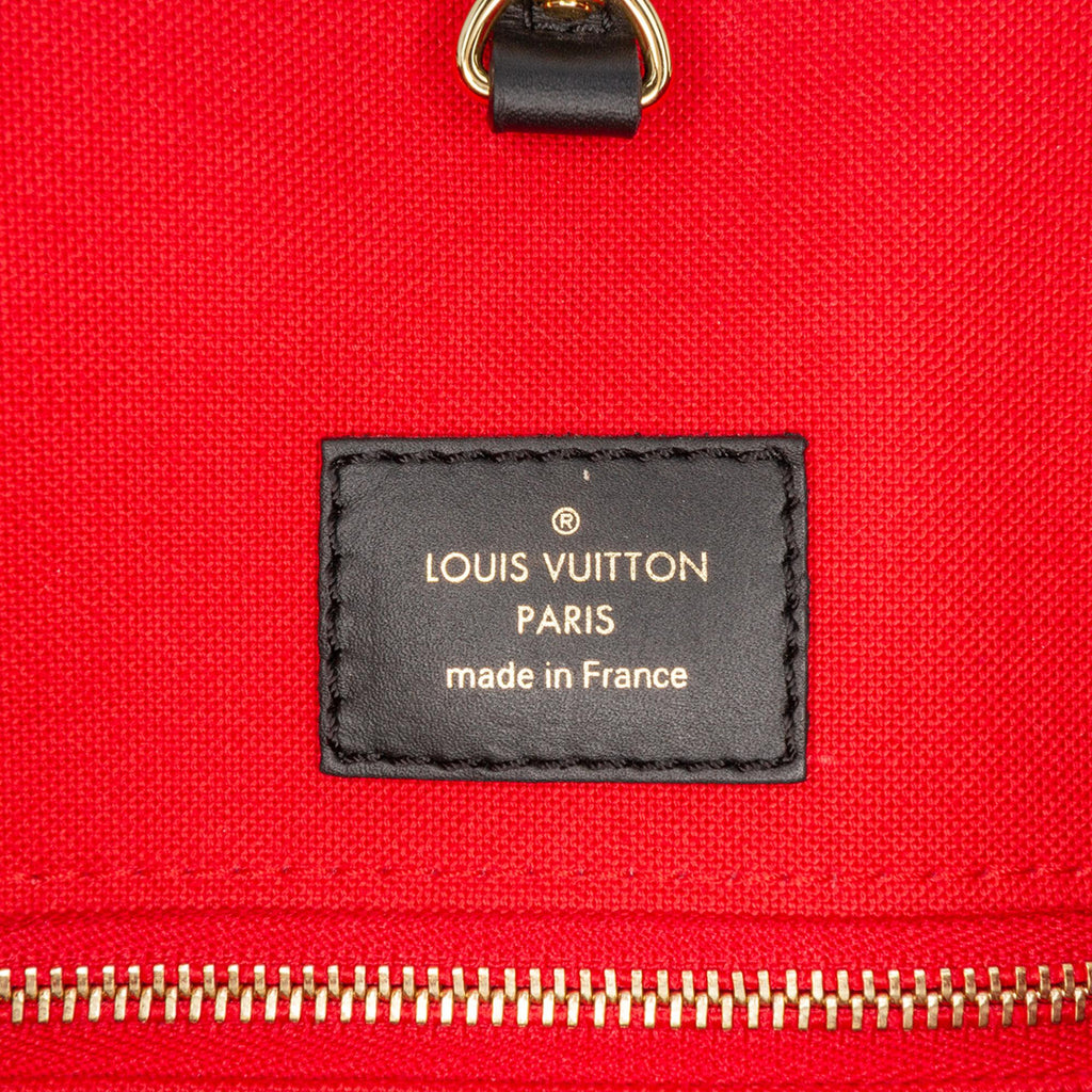 Louis Vuitton Monogram Giant OnTheGo MM