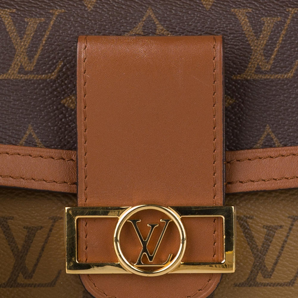 Louis Vuitton Monogram Giant Reverse Dauphine Bumbag (SHG-34448)