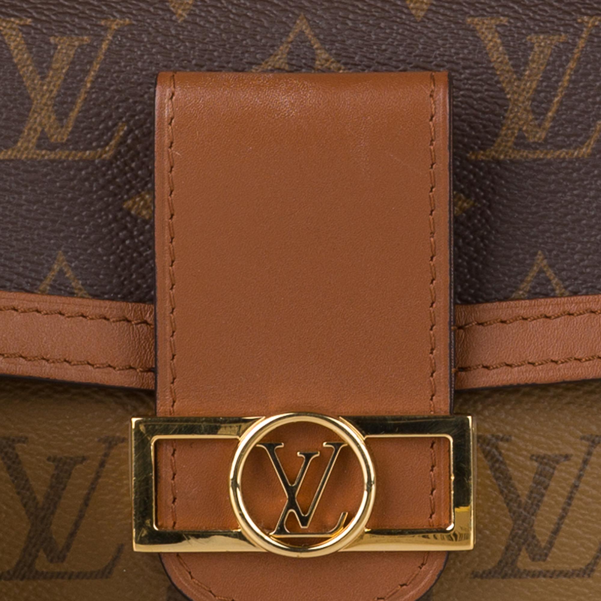 Louis Vuitton Monogram Giant Reverse Dauphine Bumbag (SHG-34448)