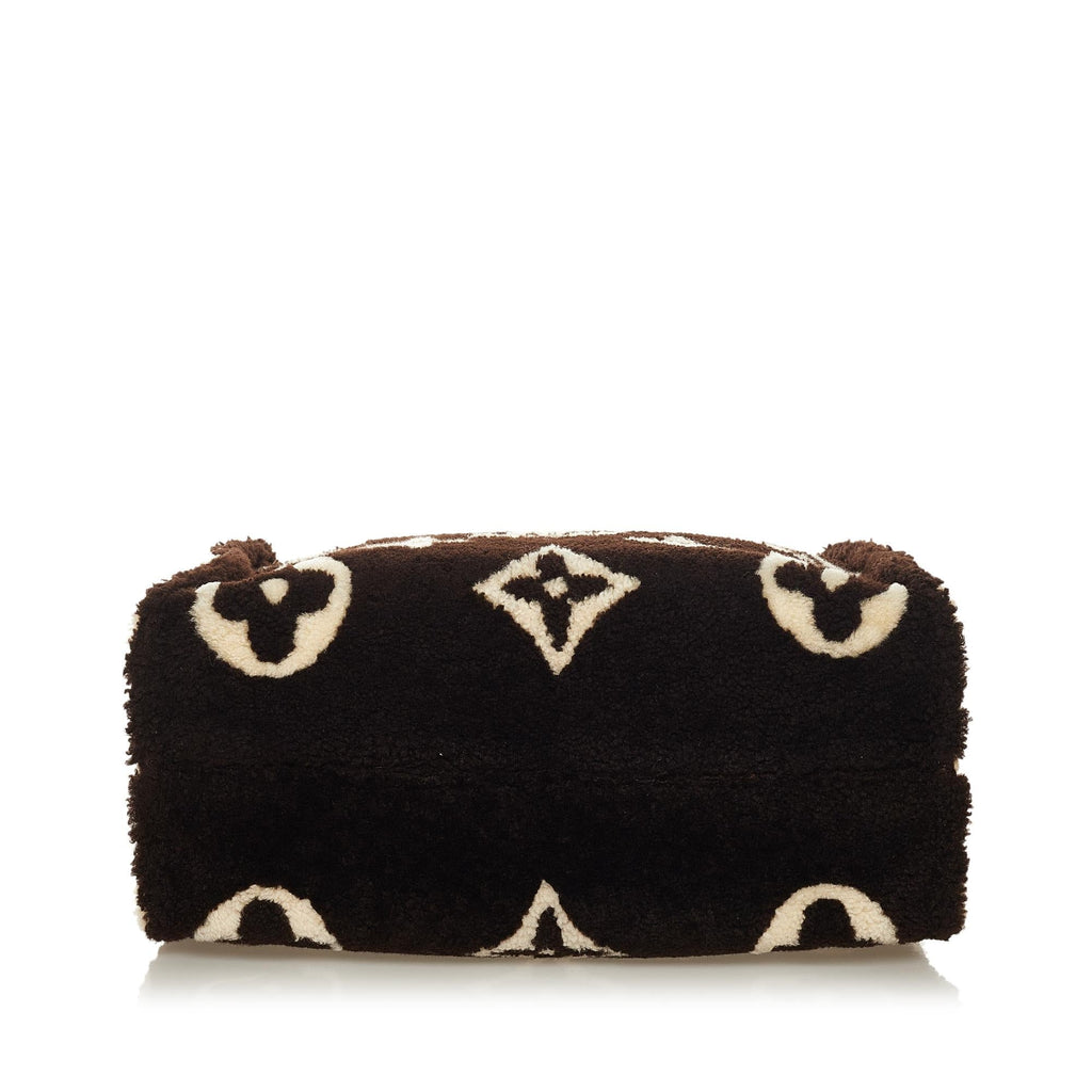 Louis Vuitton Monogram Giant Shearling Teddy Onthego GM (SHG-37287)