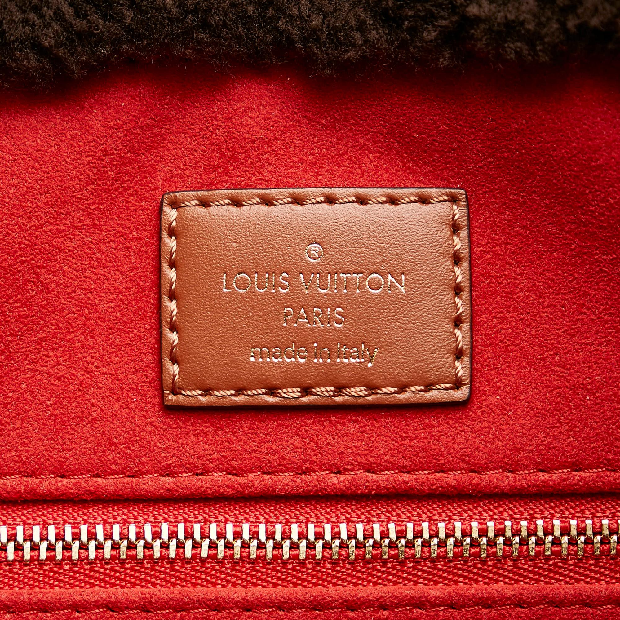 Louis Vuitton Monogram Giant Shearling Teddy Onthego GM