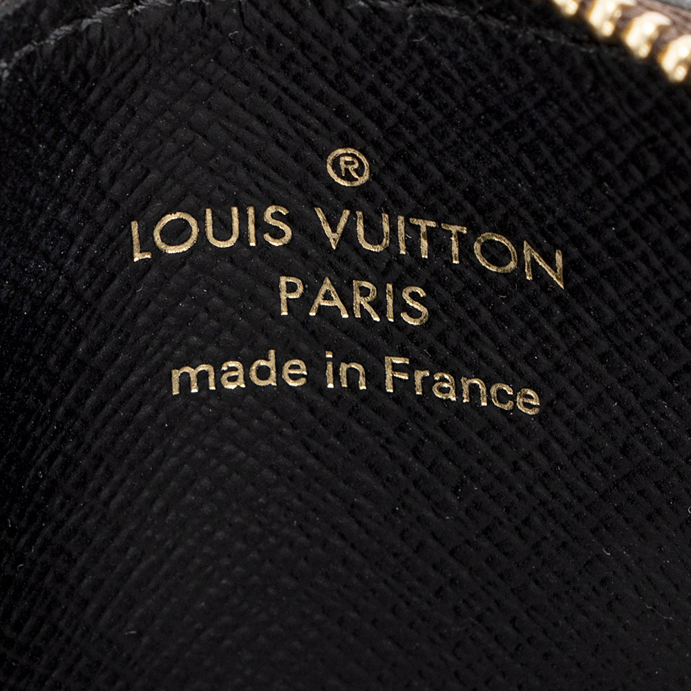 Louis Vuitton Monogram Giant Trio Pouch (SHF-20221)