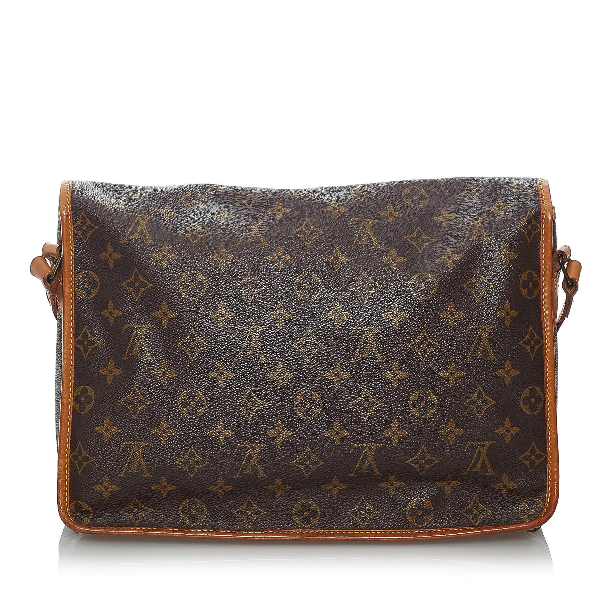 Louis Vuitton Monogram Gibeciere MM (SHG-29748)