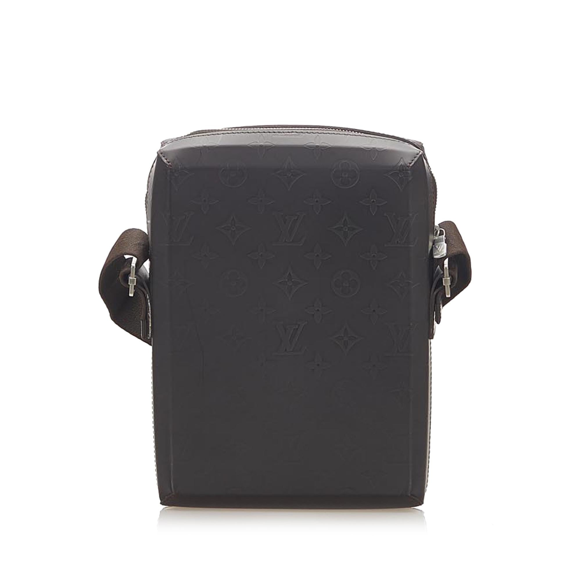 Louis Vuitton Monogram Glace Bobby (SHG-31979)