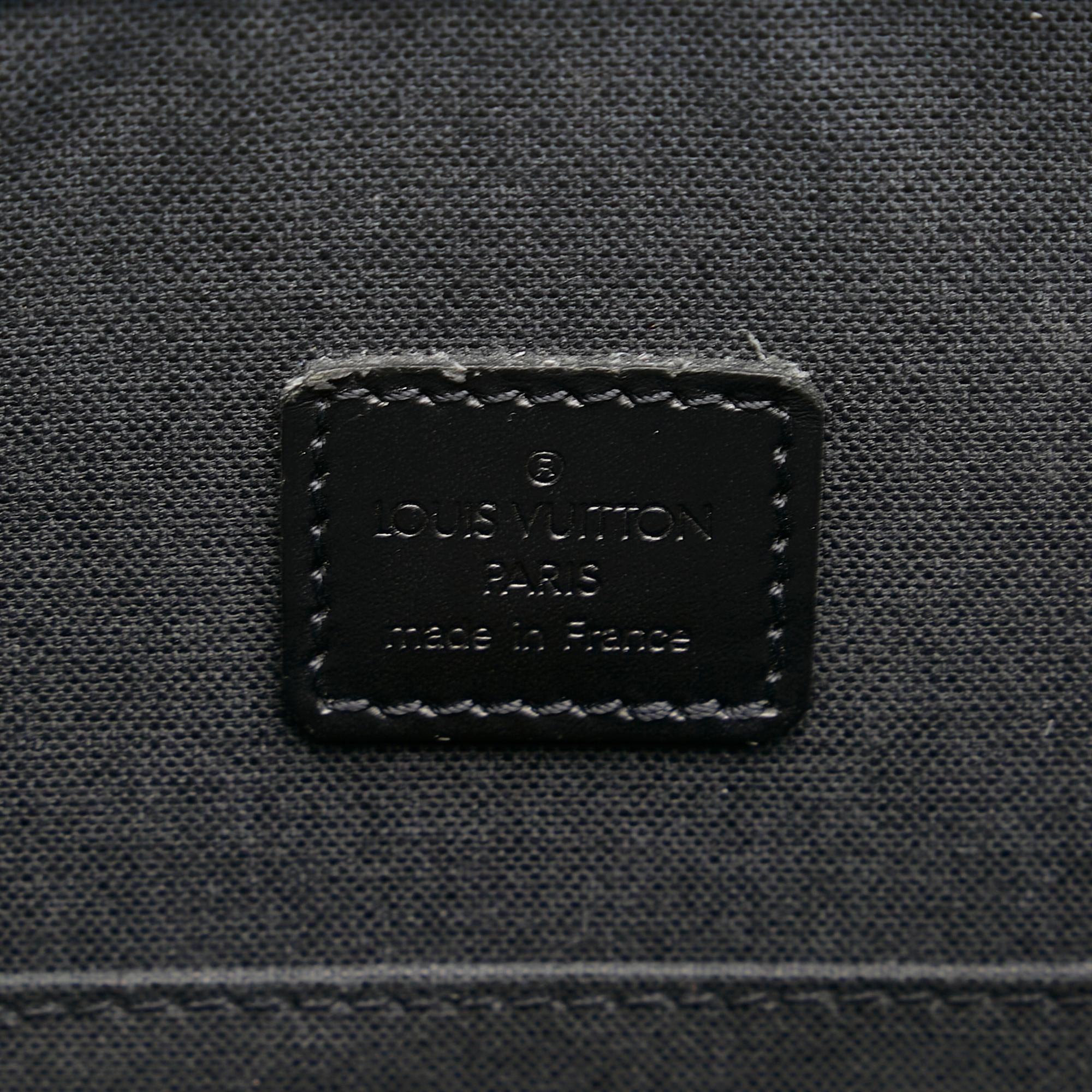 Louis Vuitton Monogram Glace Bobby (SHG-dBFHm0)