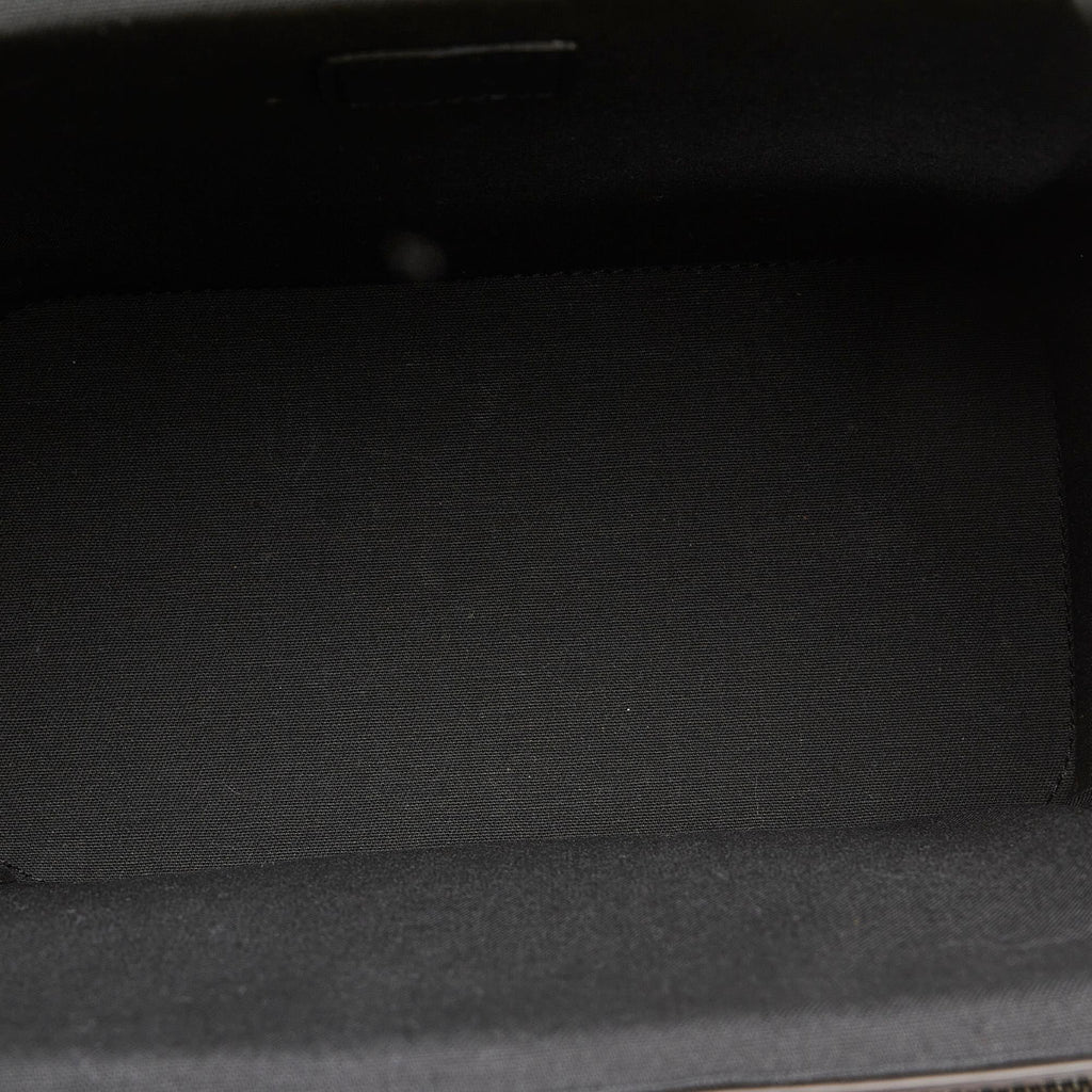 Louis Vuitton Monogram Glace Charly (SHG-Qgbf3d)