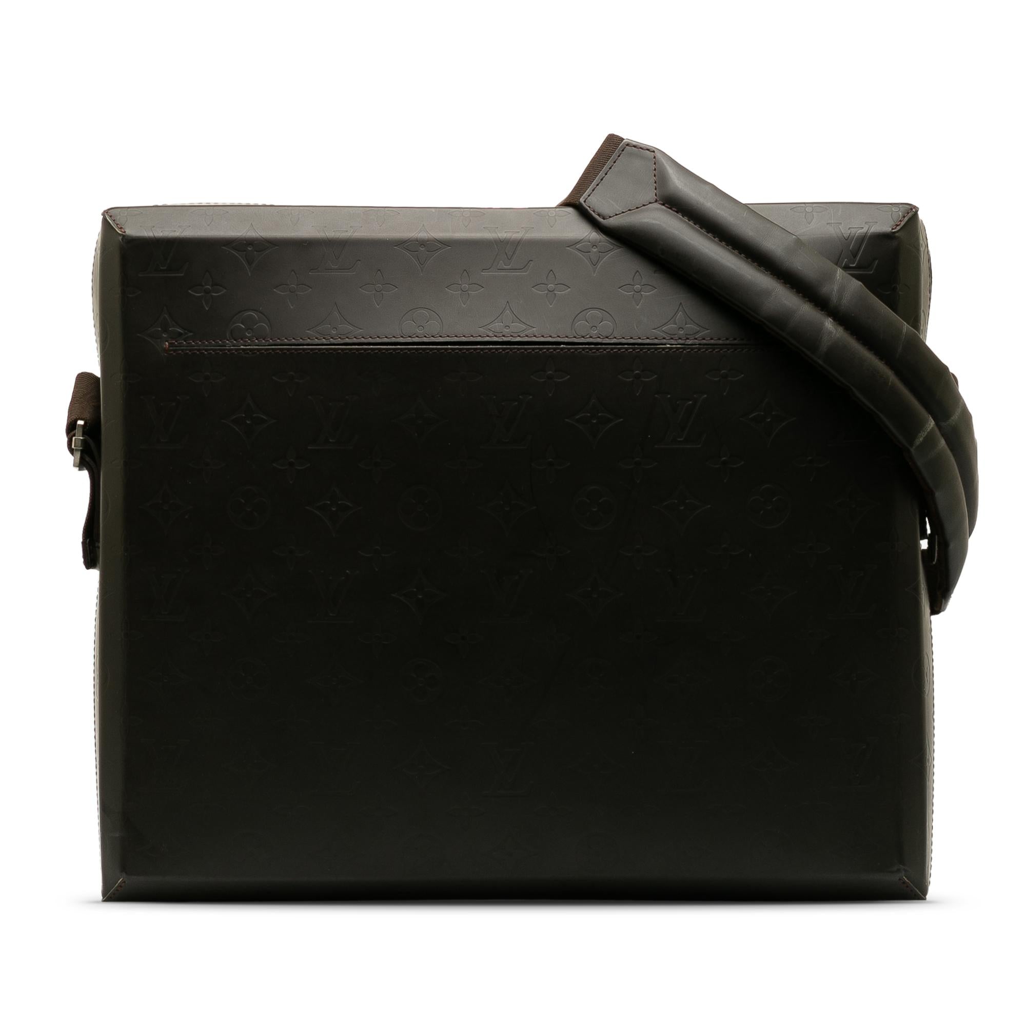 Louis Vuitton Monogram Glace Steve (SHG-BE5hGb)
