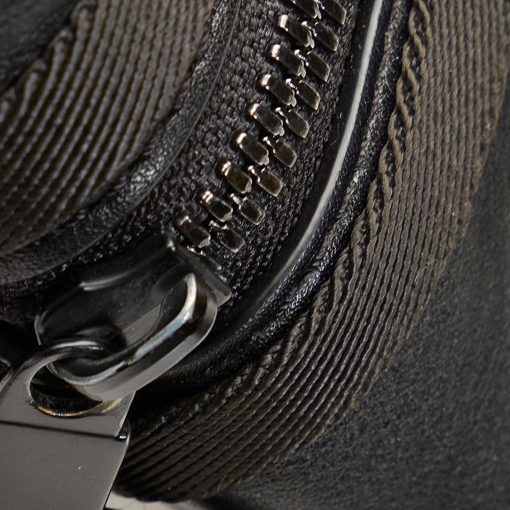 Louis Vuitton Monogram Glaze Messenger PM (SHG-24854)